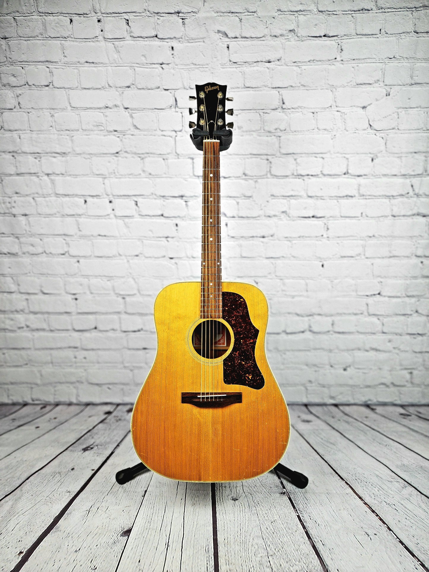 USED Gibson J-40 Acoustic Guitar 1977 Dreadnaught w/Original Case