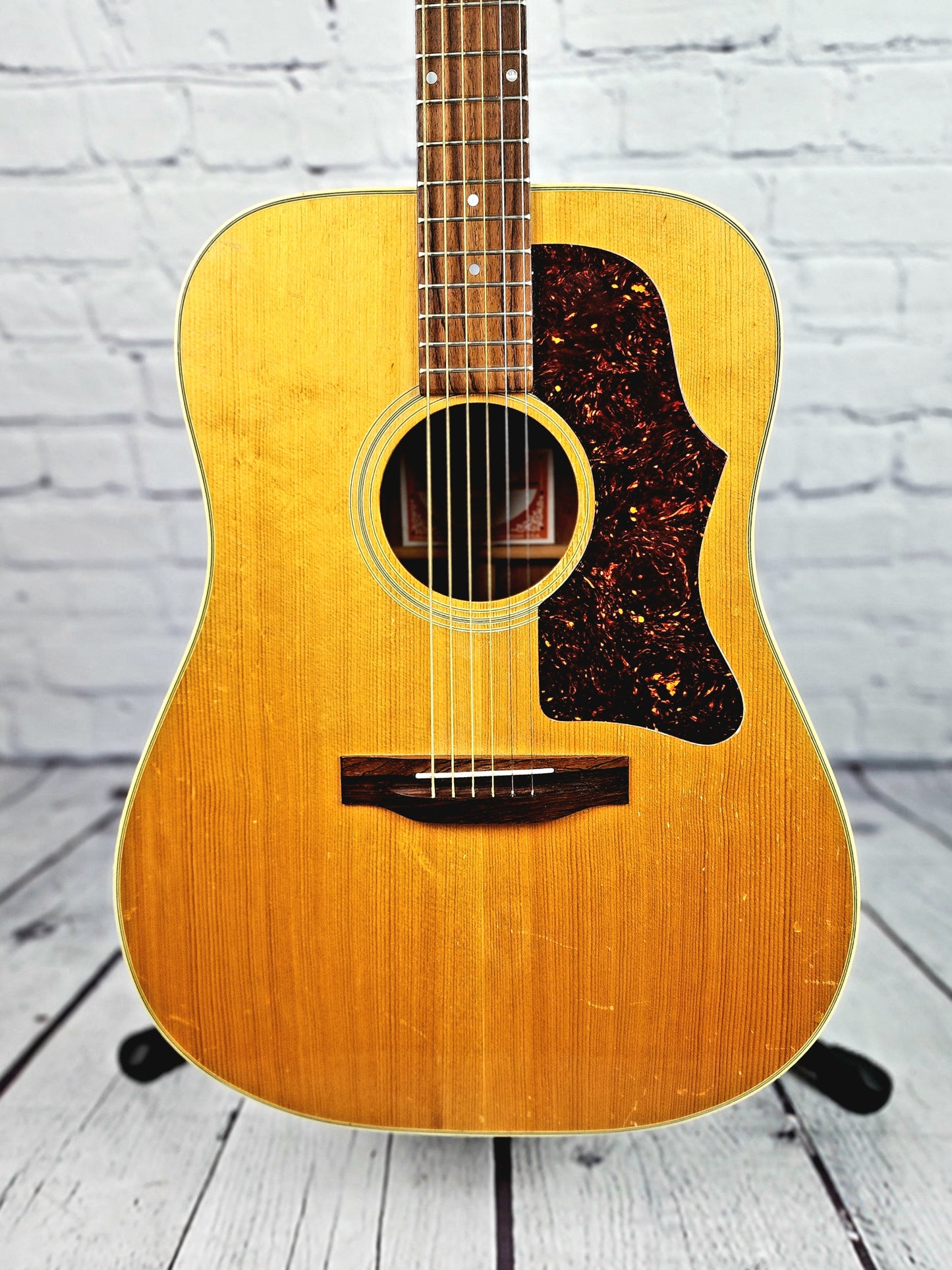 USED Gibson J-40 Acoustic Guitar 1977 Dreadnaught w/Original Case