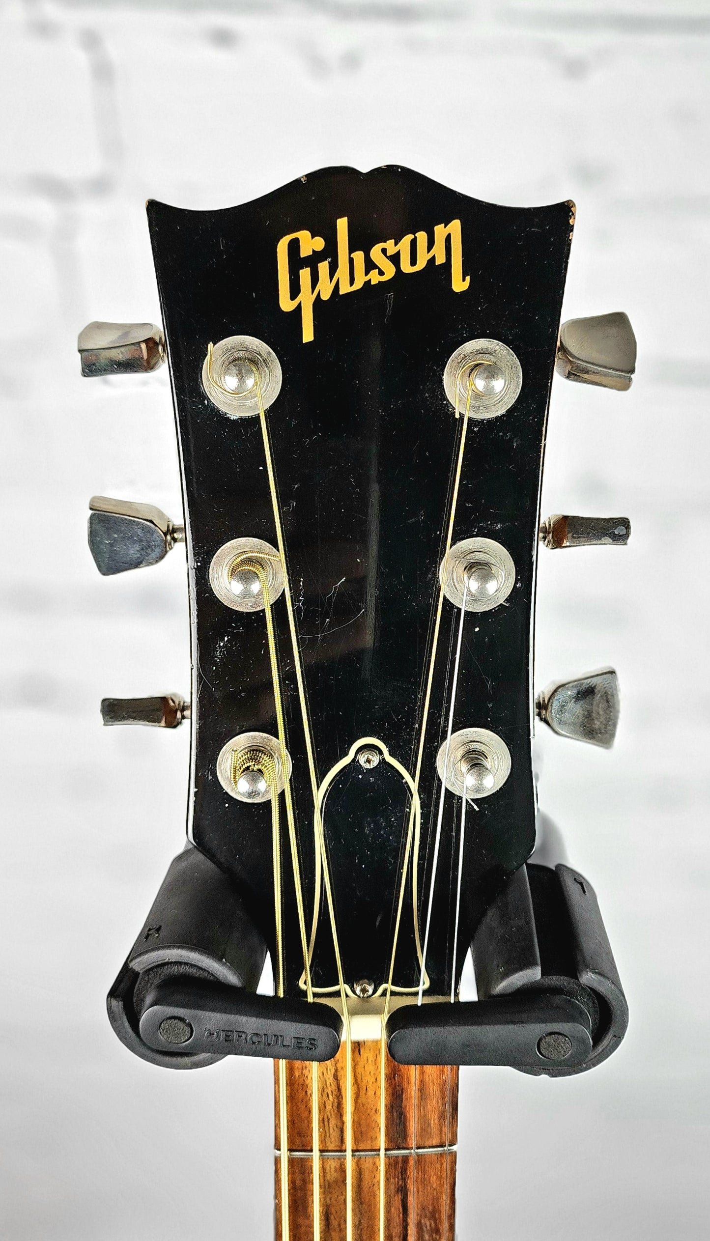 USED Gibson J-40 Acoustic Guitar 1977 Dreadnaught w/Original Case