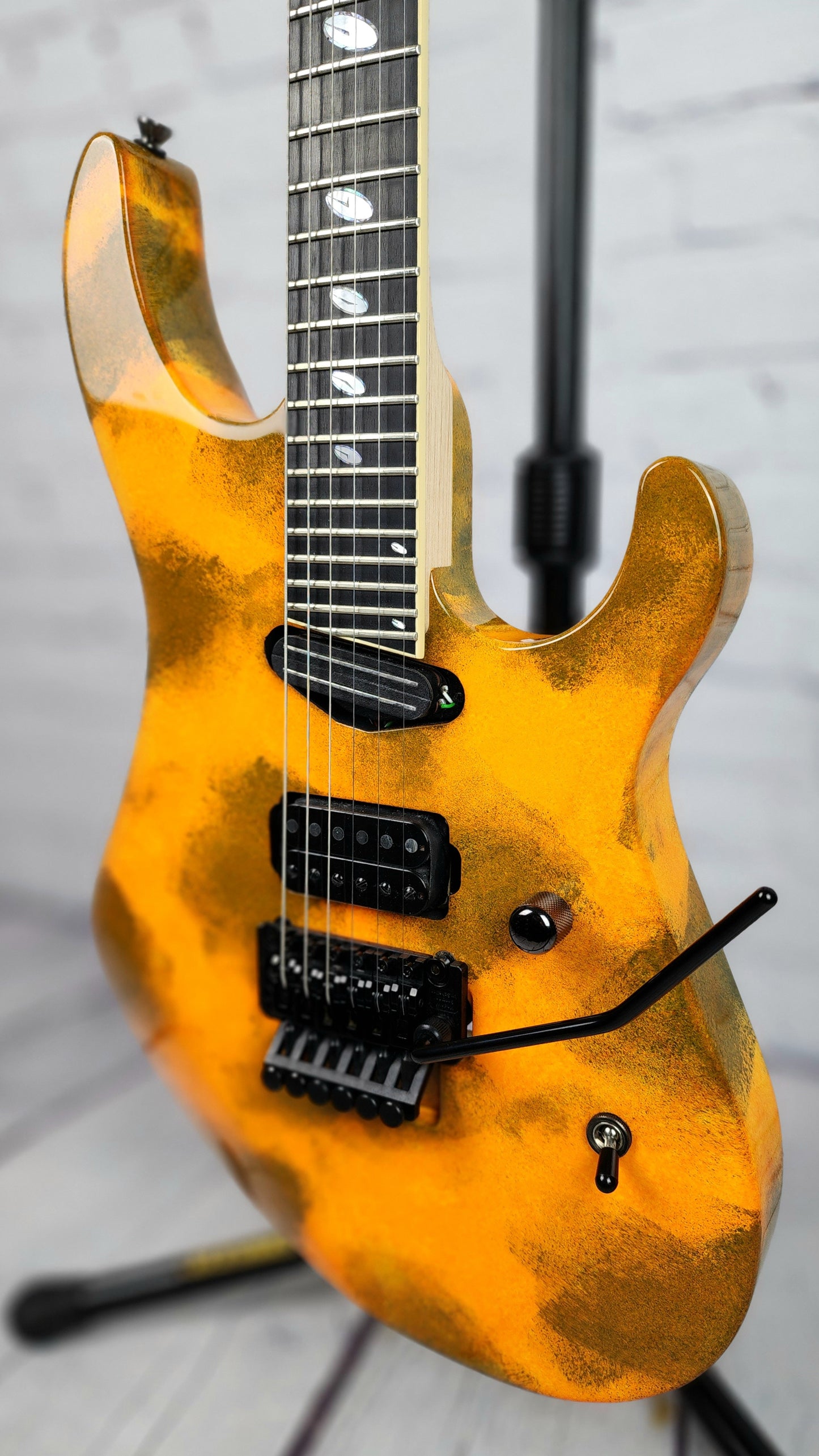 USED Caparison Horus M3 EF Electric Guitar Tiger's Eye