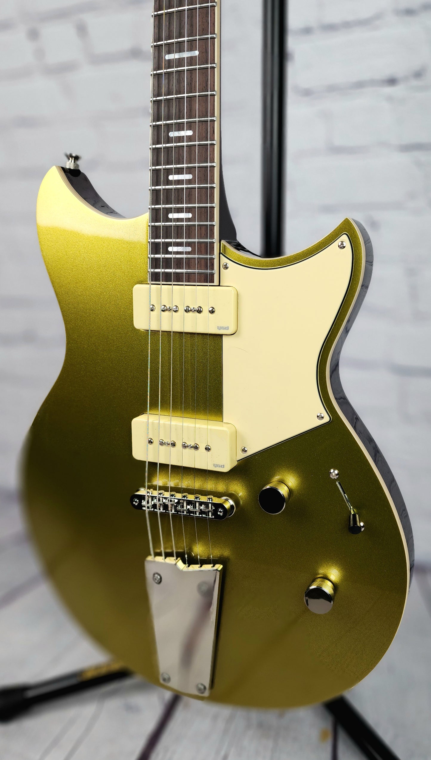 Yamaha Revstar II Professional RSP02T CG P90 Electric Guitar Crisp Gold