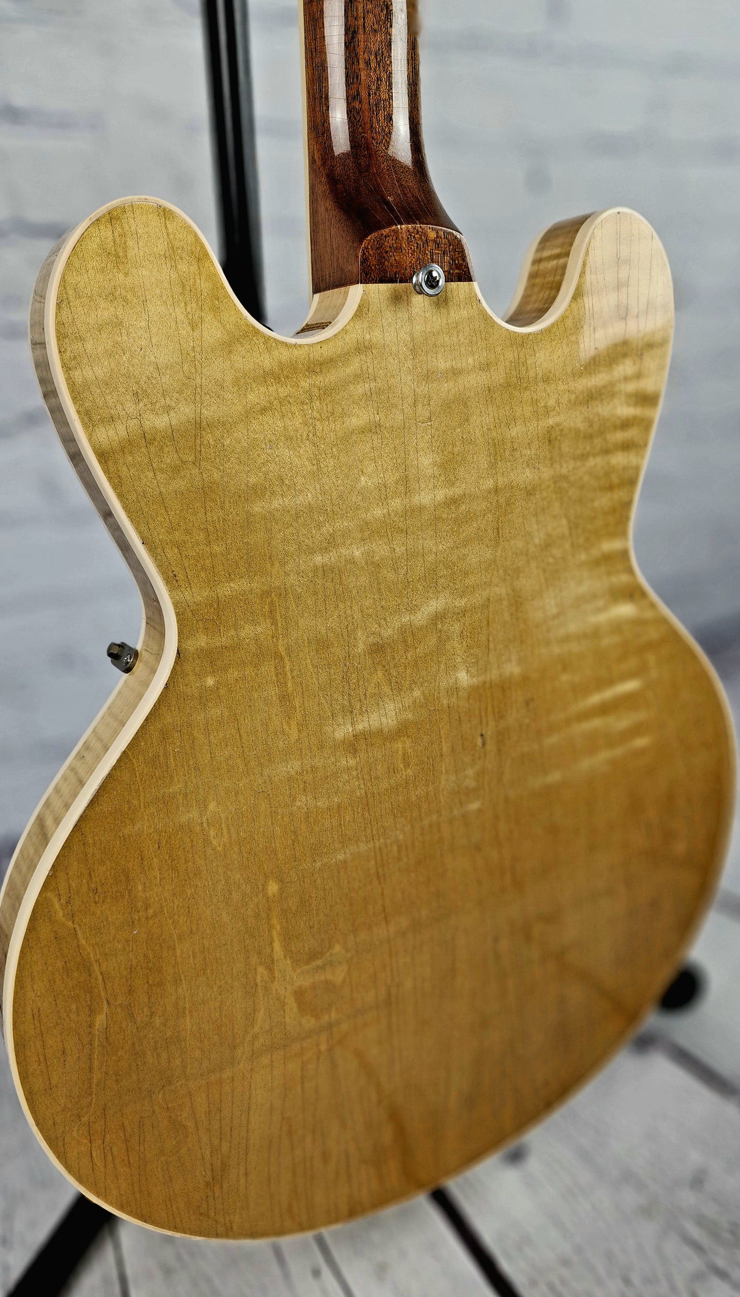 Heritage Guitars H-535 NAT Artisan Aged Natural Semi-Hollow Electric Guitar