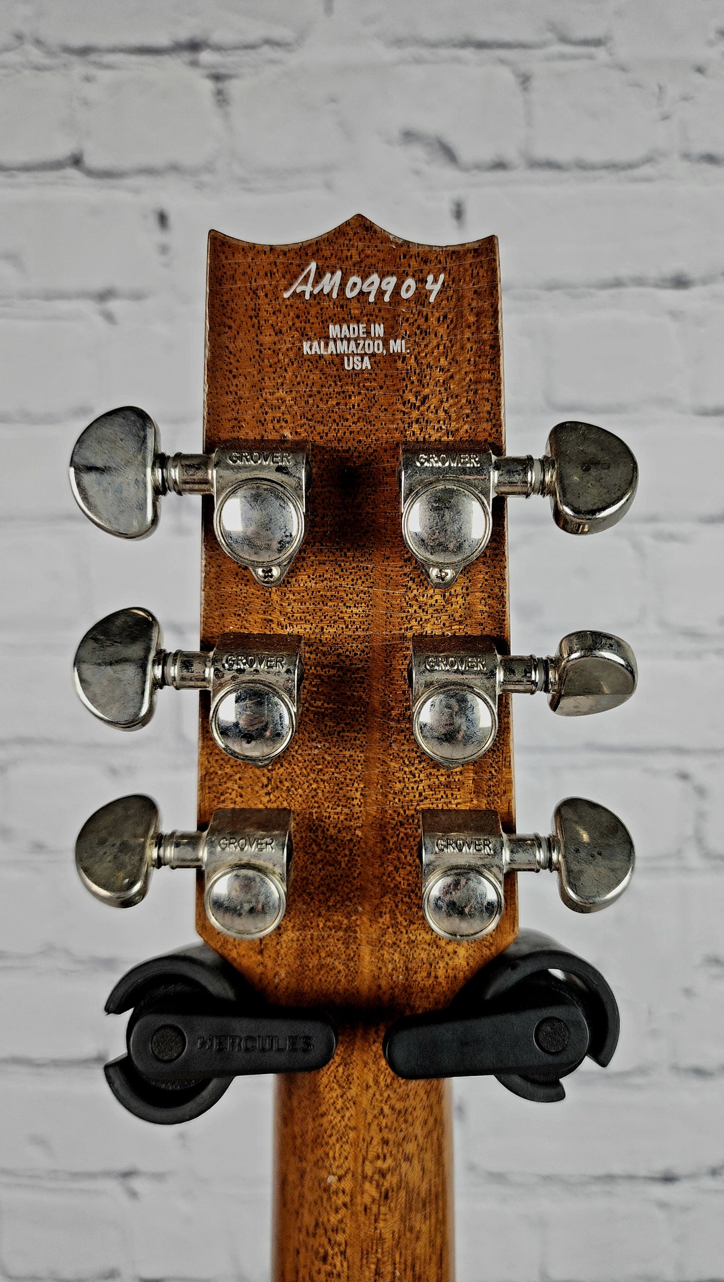 Heritage Guitars H-535 NAT Artisan Aged Natural Semi-Hollow Electric Guitar