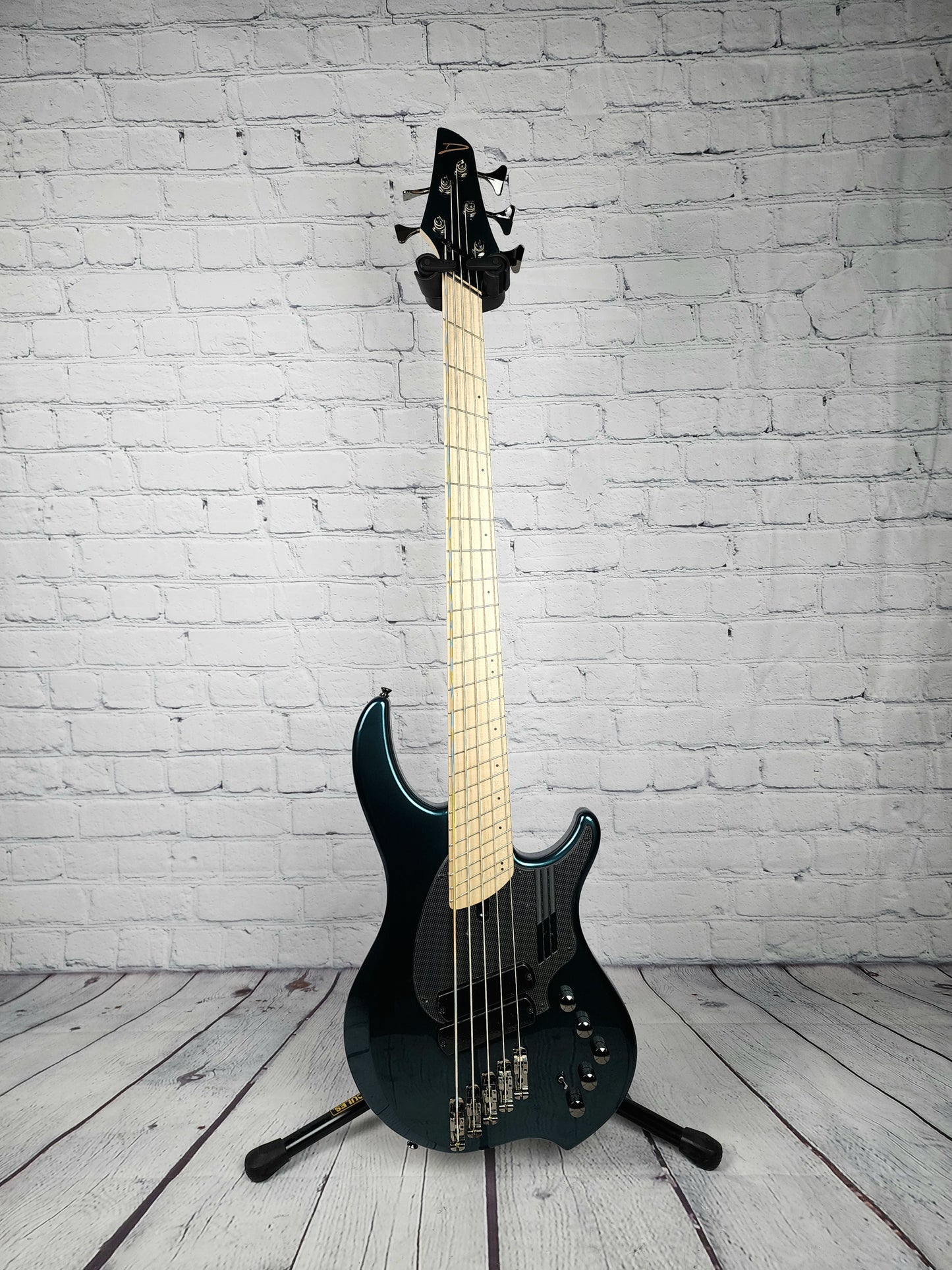 Dingwall NG2 5 String Nolly Bass Guitar Deep Forest Green Maple