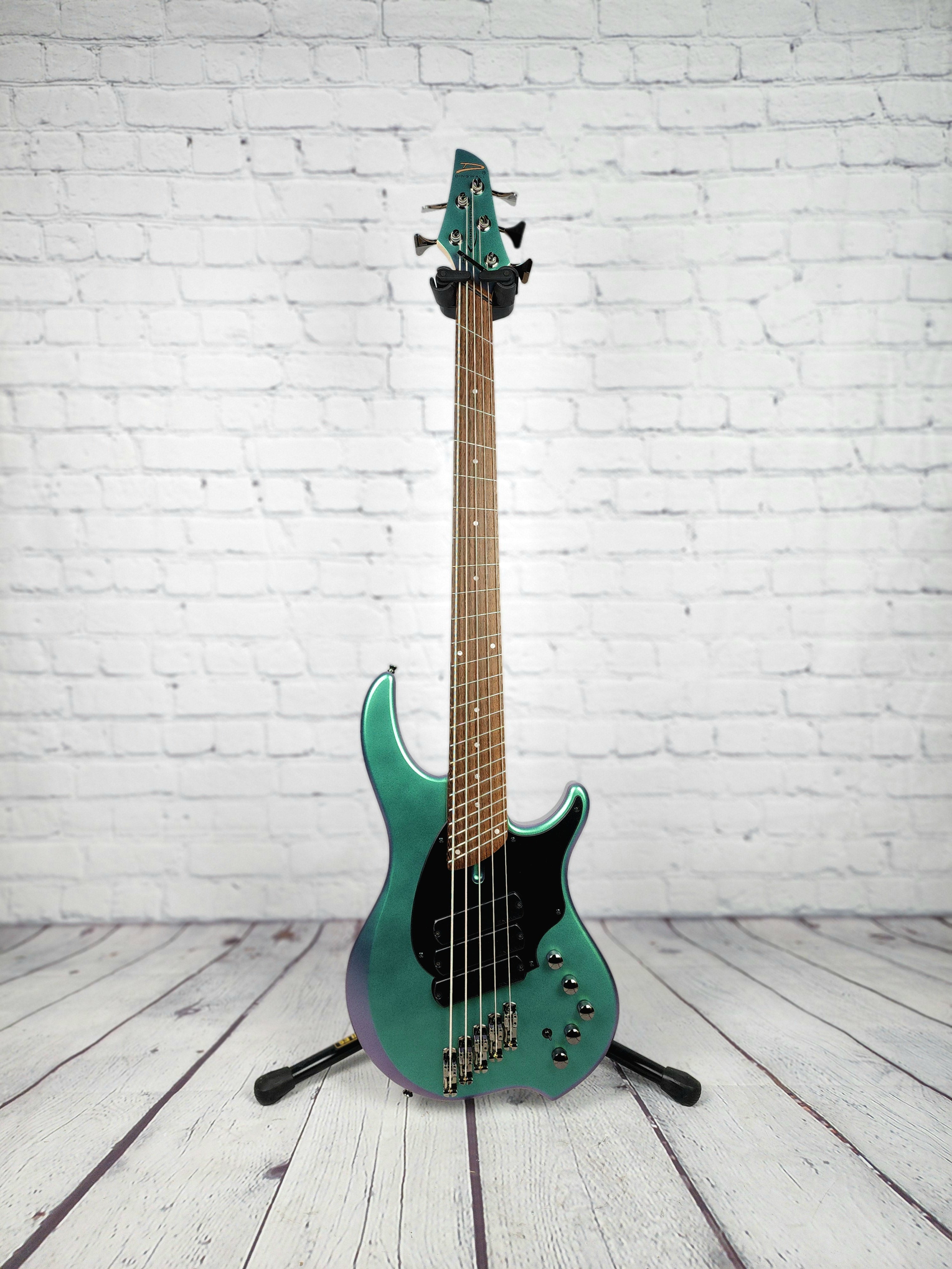 Dingwall Combustion Kyle Konkiel KK3 5 String Bass Guitar Green-to-Purple  Color Shift