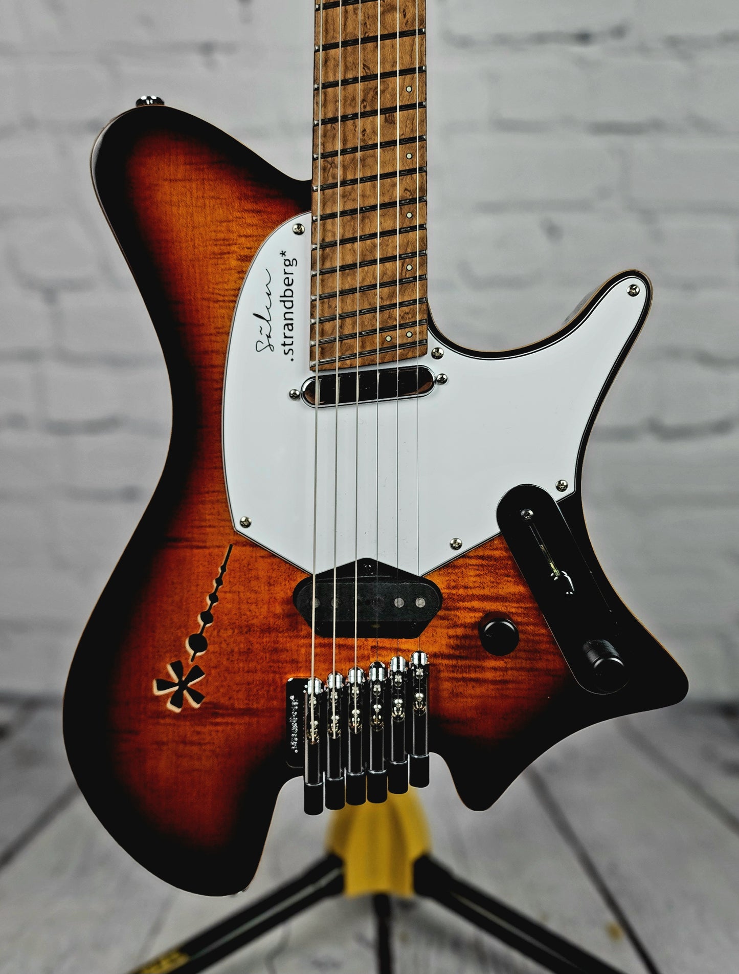 USED Strandberg Salen Deluxe Vintage Burst Semi-Hollow