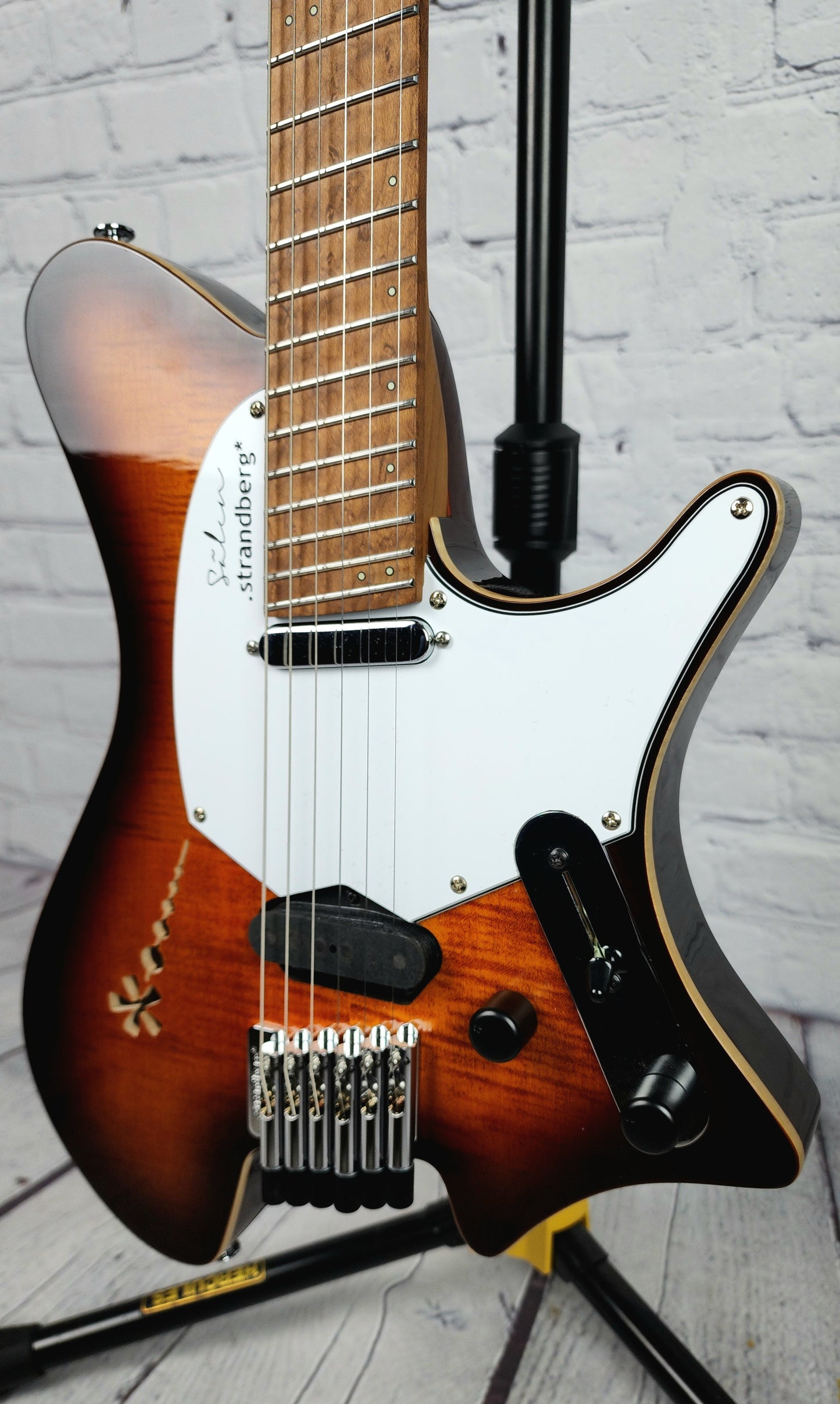 USED Strandberg Salen Deluxe Vintage Burst Semi-Hollow