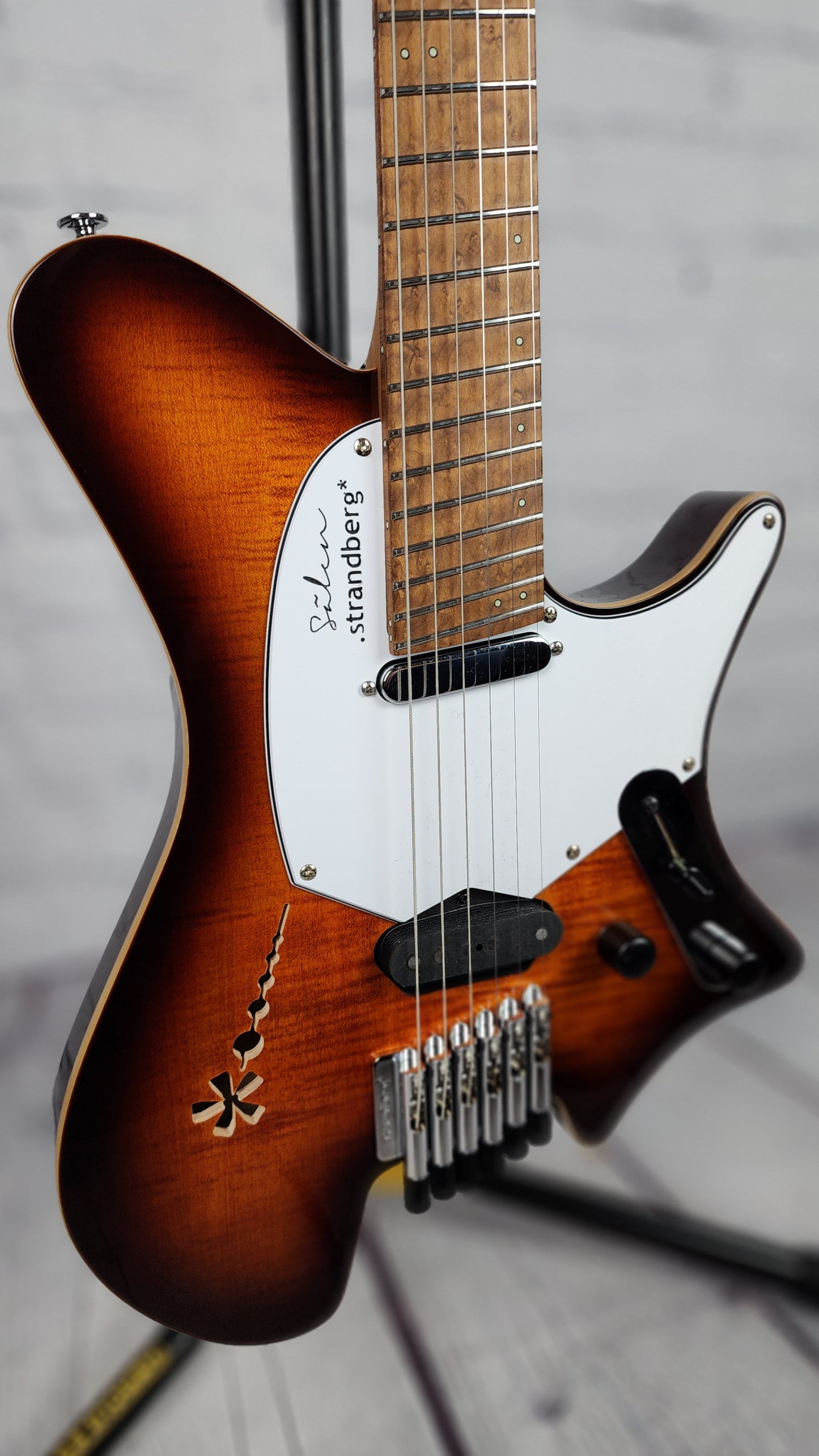 USED Strandberg Salen Deluxe Vintage Burst Semi-Hollow