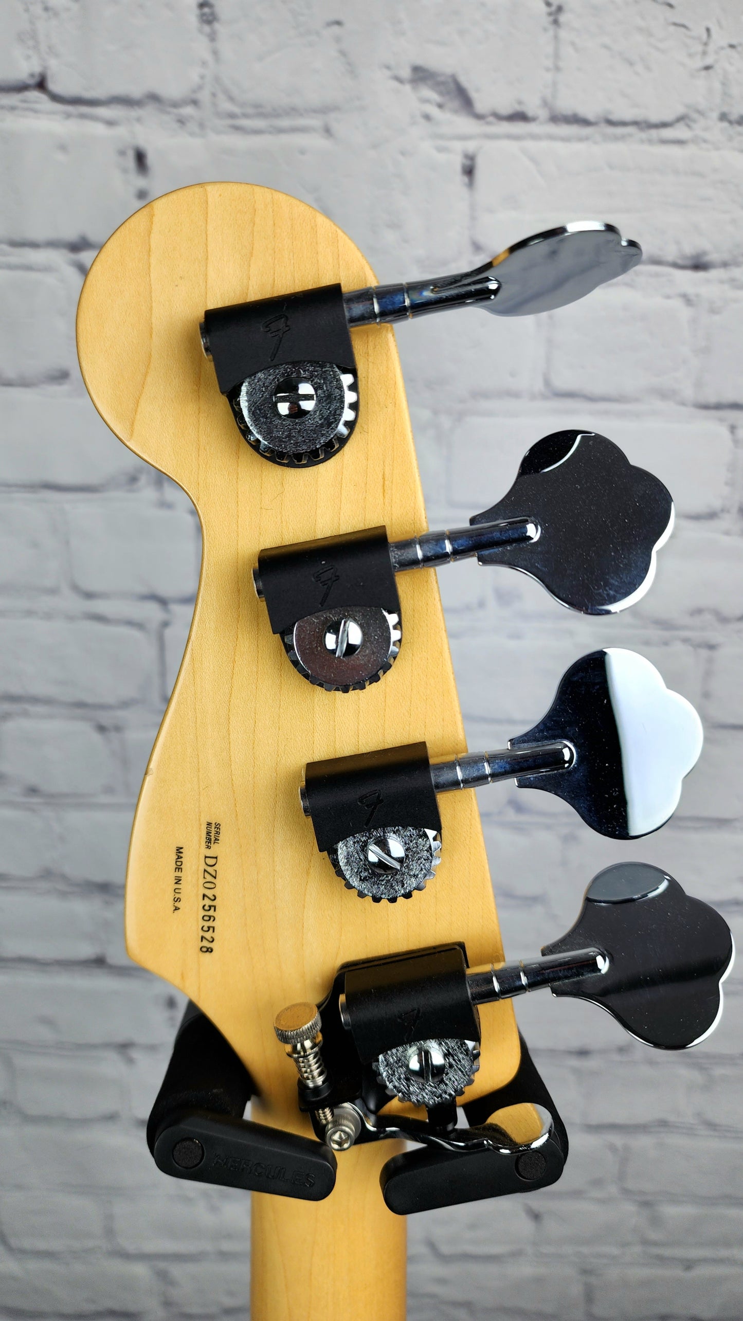 USED Fender American Deluxe Precision 4 String Bass PH Natural Ash 2002