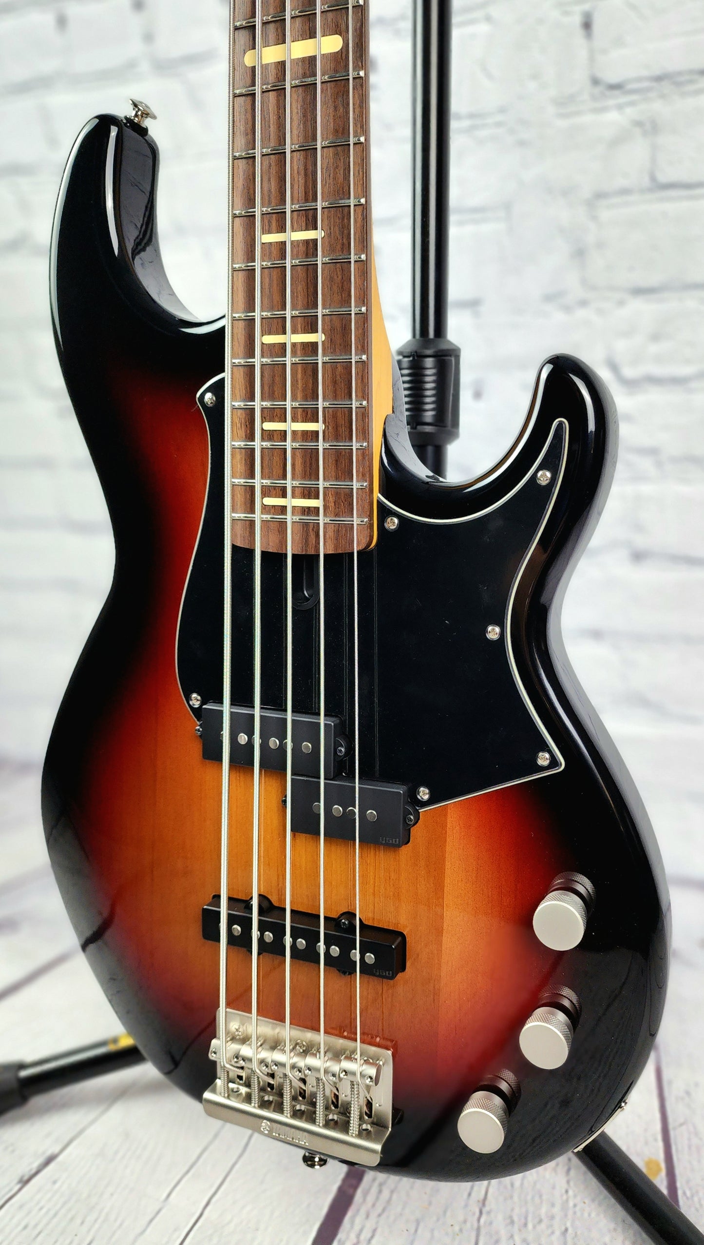 Yamaha BBP35 VS Professional 5 String Bass Guitar Vintage Sunburst Japan
