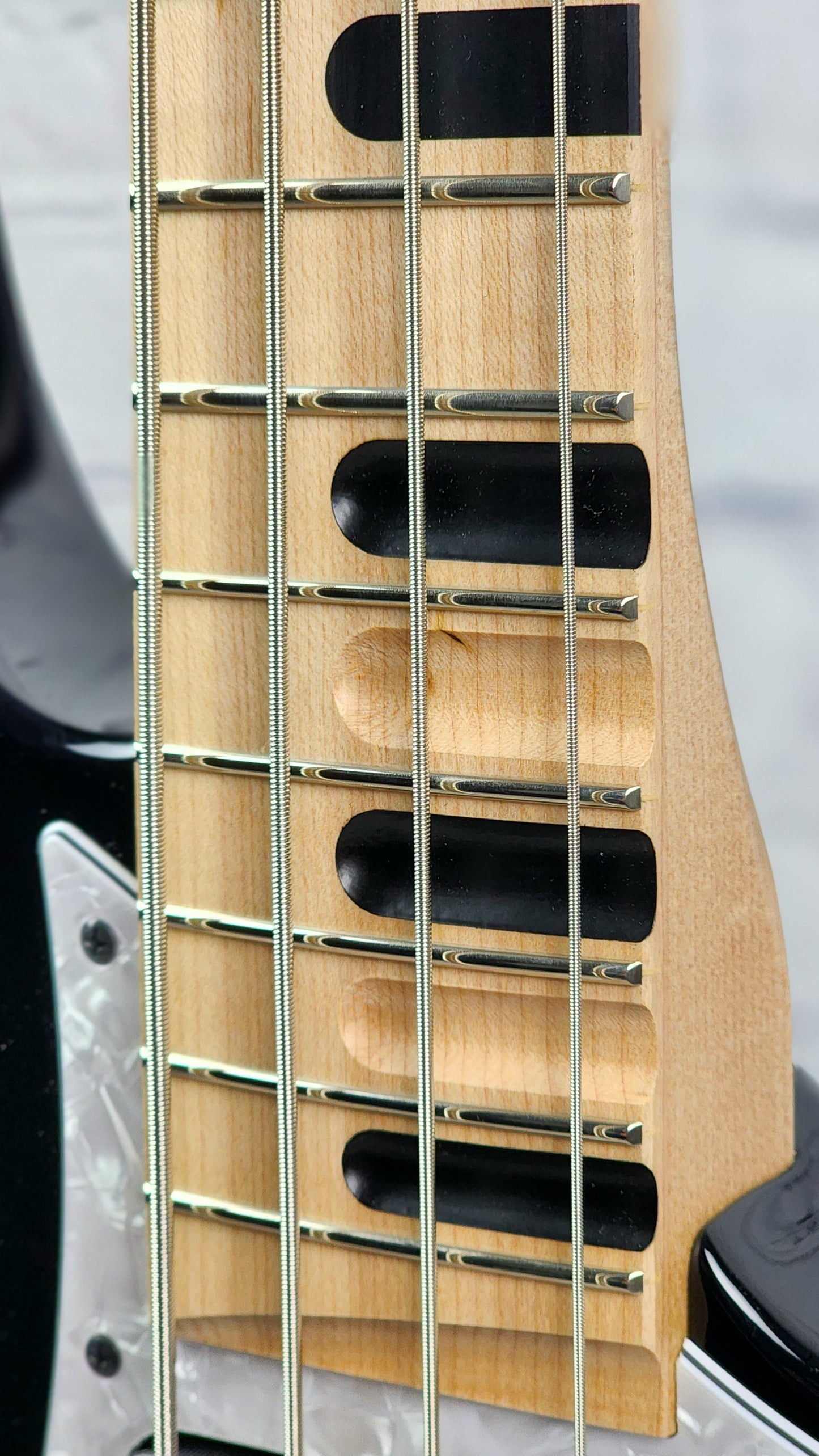 Yamaha Billy Sheehan Attitude III Limited Edition Bass ATTLTD3 Gloss Black