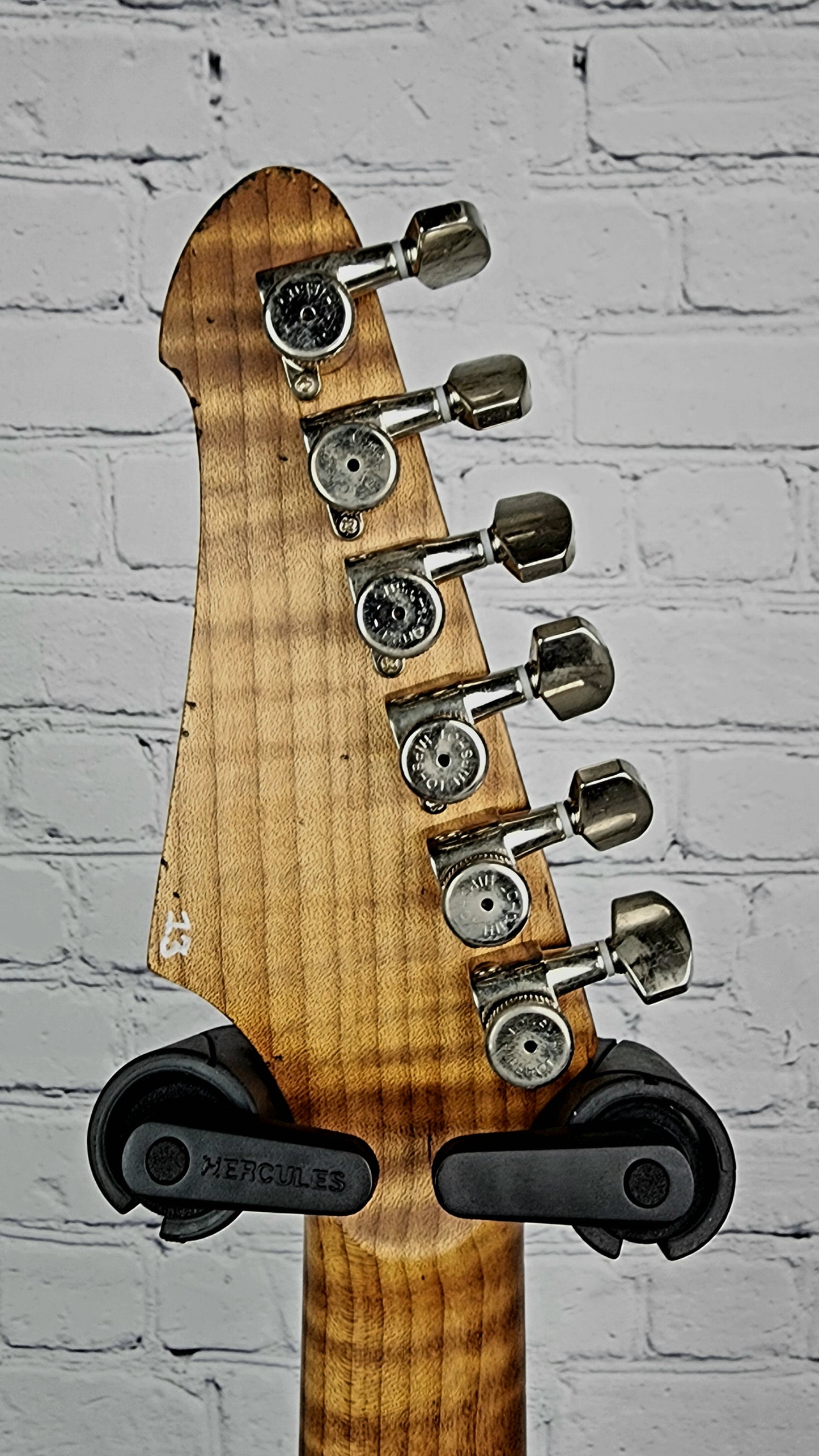 Balaguer Guitars USA Series Espada Shell Pink Over Sunburst Roasted Maple