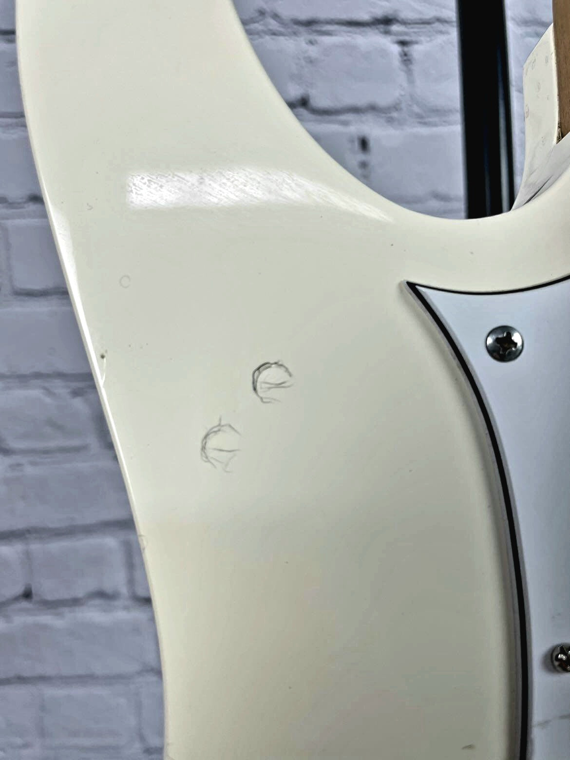 USED Ibanez Universe UV7PWH 1991 White 7 String Electric Guitar