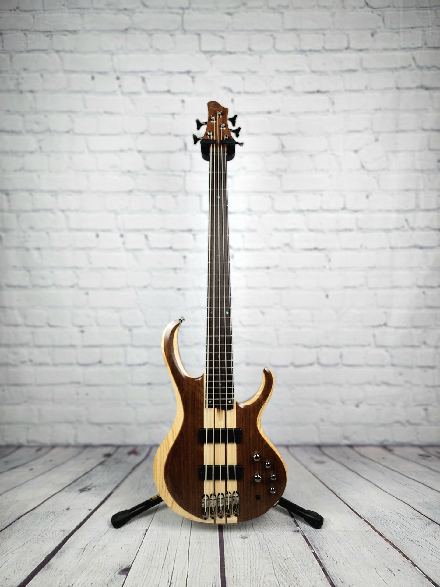 Ibanez BTB745 NTL 5 String Bass Guitar Neck-Through Natural Low Gloss