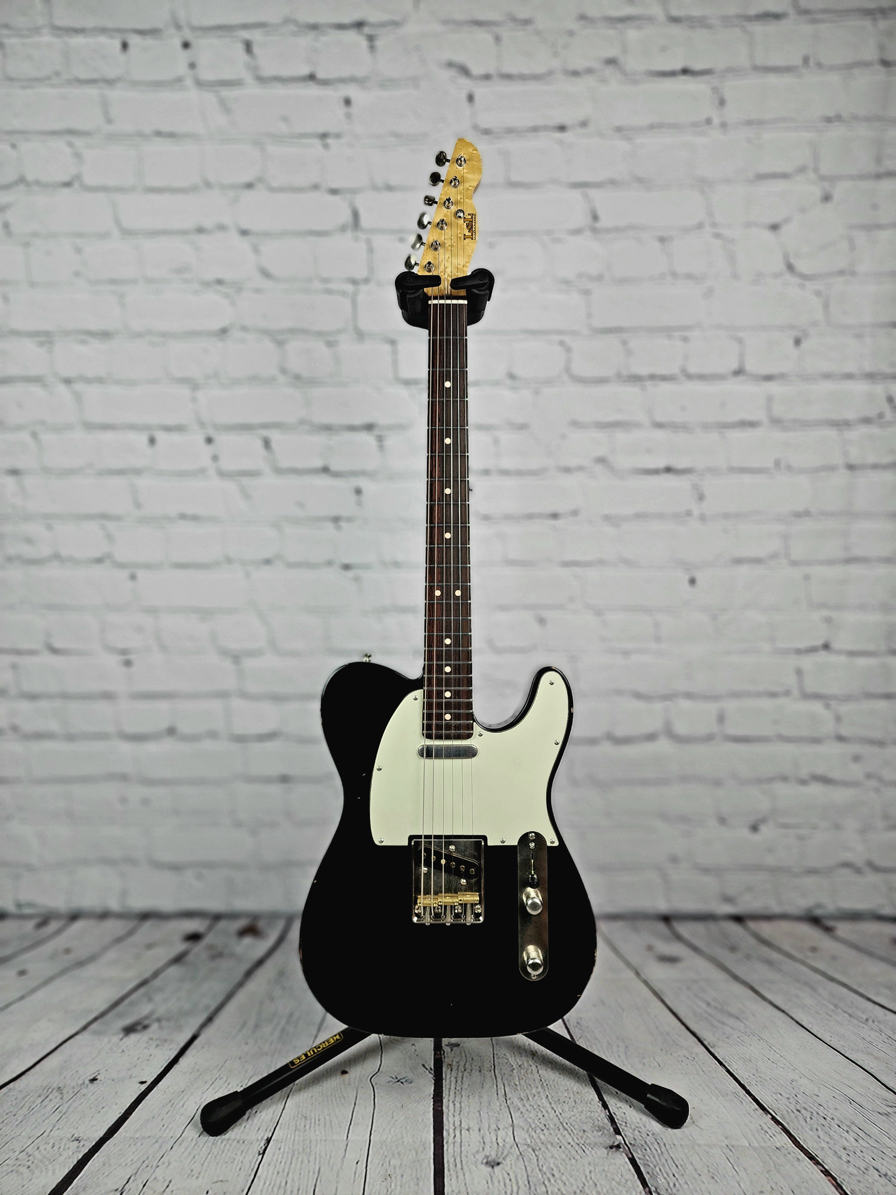 LSL Instruments T Bone 6 String Electric Guitar Light/Med. Distress Gl ...