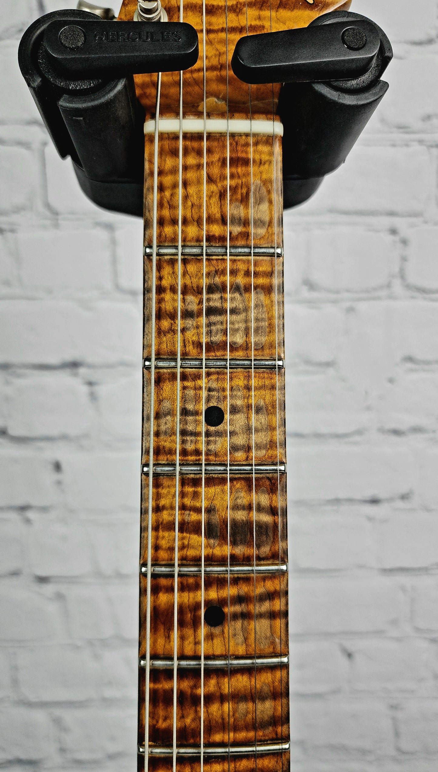 USED Fender Custom Shop Stratocaster Tomatillo 4A Roasted Flame Maple Neck Sunburst