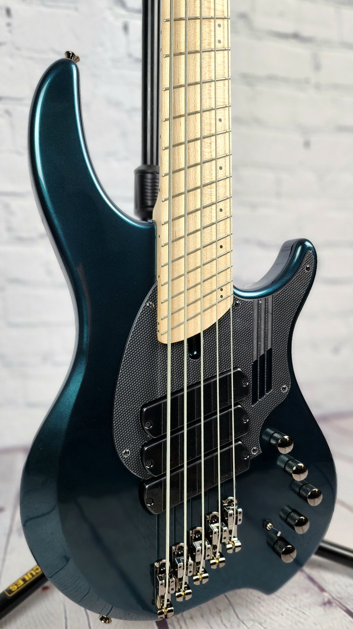 Dingwall NG3 Nolly 5 String Nolly Bass Guitar Black Forest Green