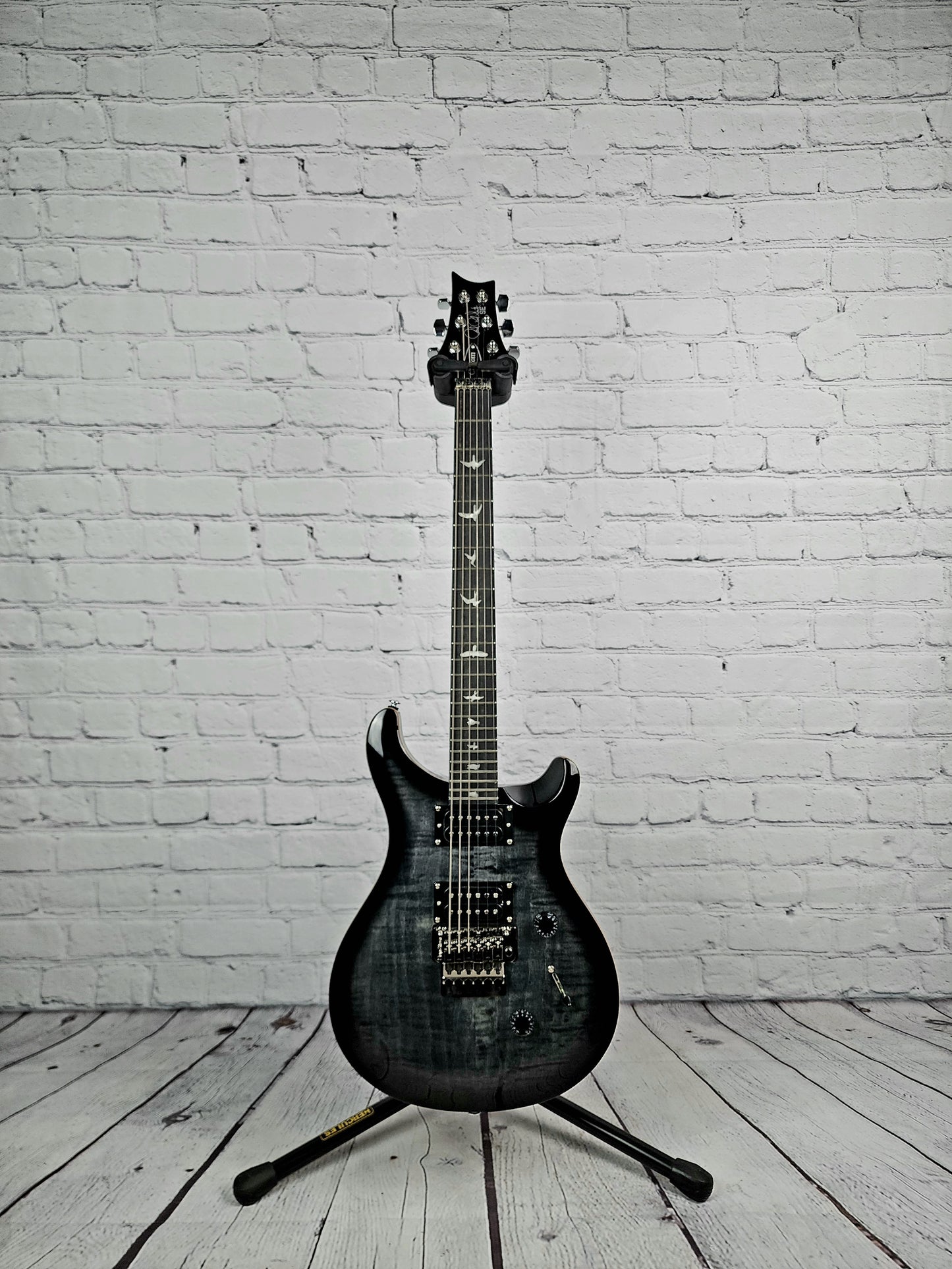 Paul Reed Smith PRS SE Custom 24 Floyd Rose Electric Guitar