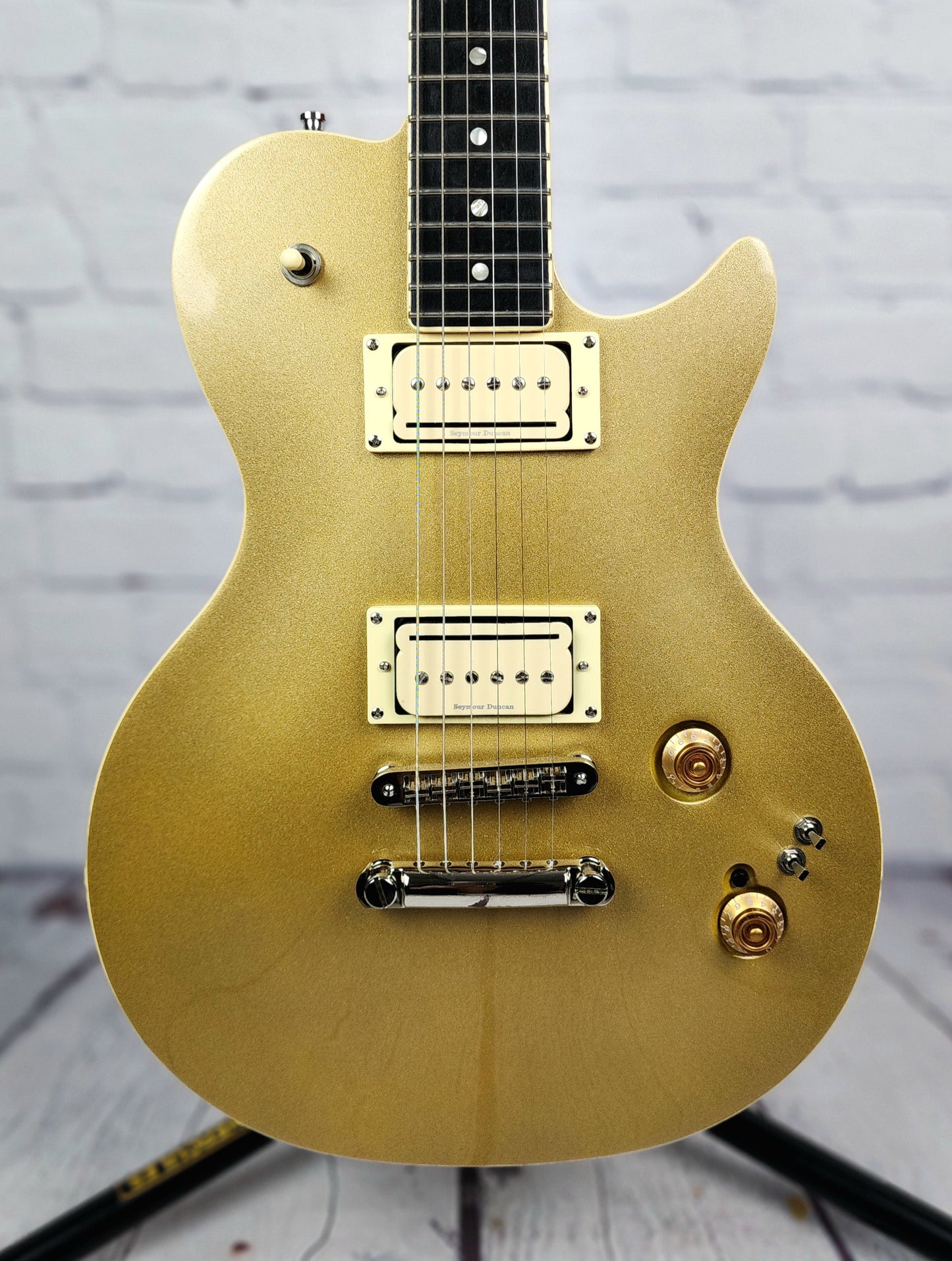 USED Godin Summit Classic Convertible Electric Guitar Gold Top