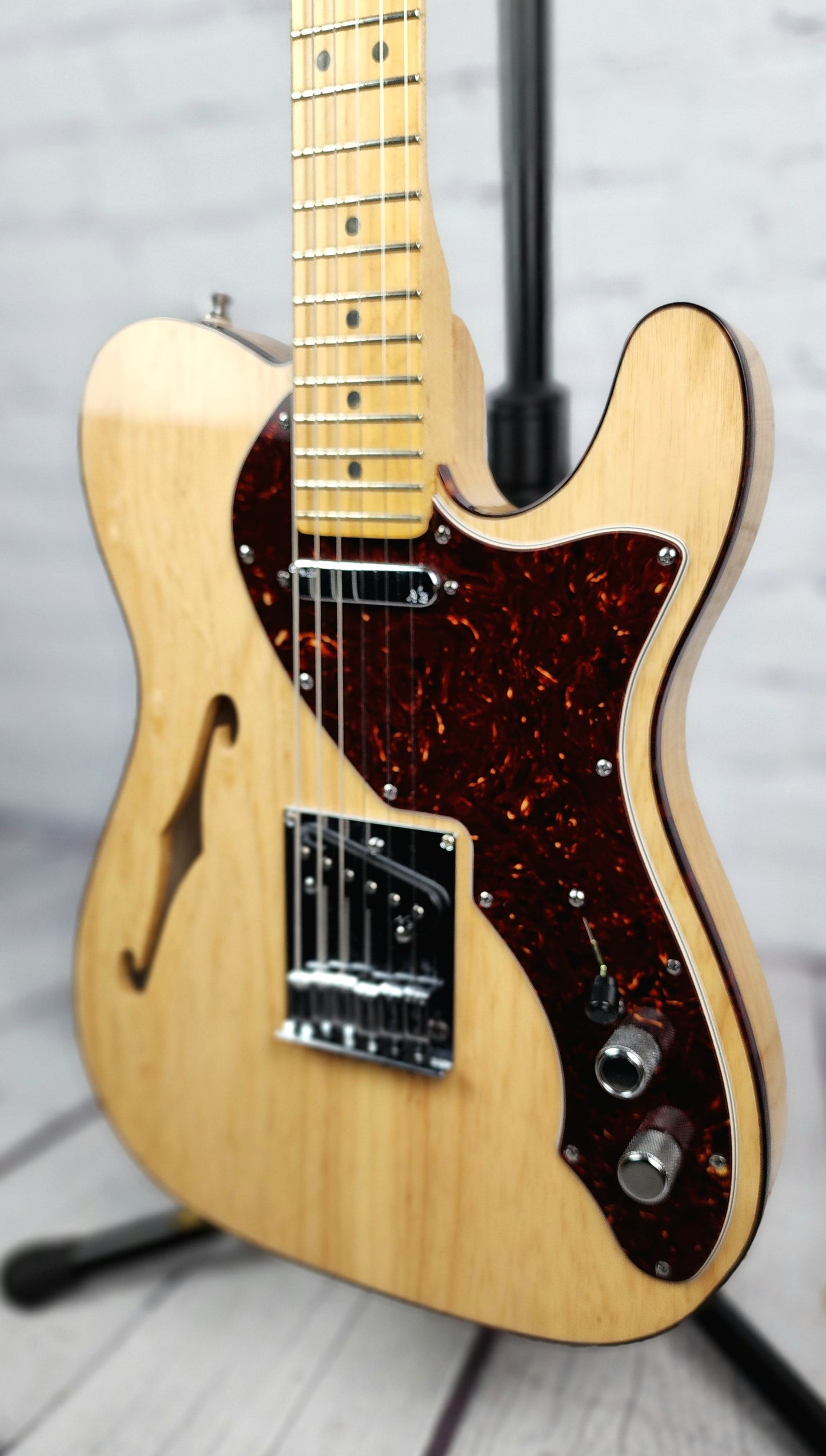 USED Fender American Deluxe Telecaster Thinline Electric Guitar Natural