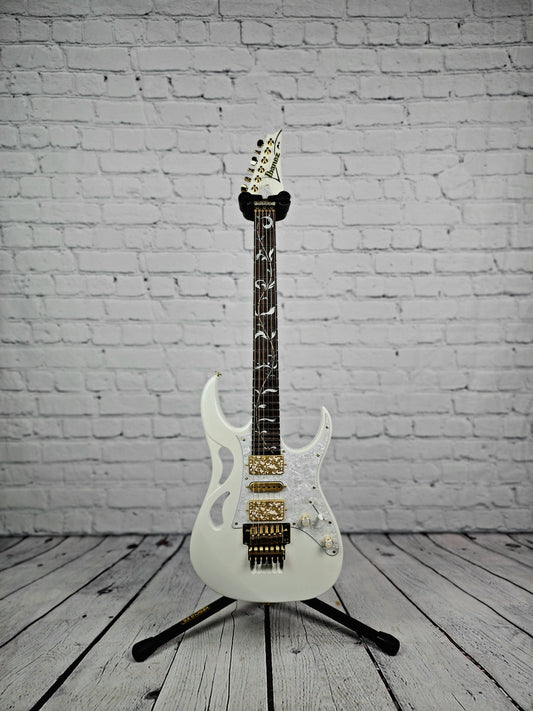 Ibanez PIA3761 SLW Steve Vai 6 String Electric Guitar Stallion White