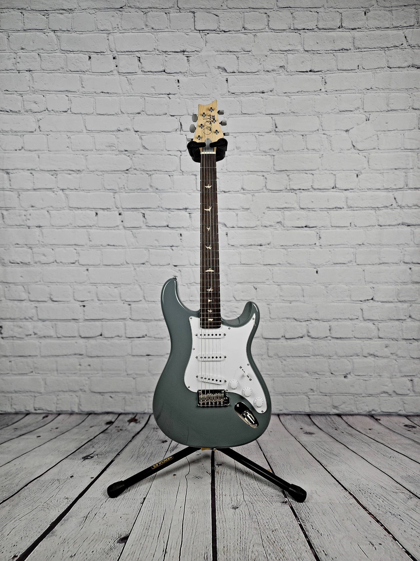 PRS John Mayer SE Silver Sky Electric Guitar in Storm Gray - Andertons  Music Co.