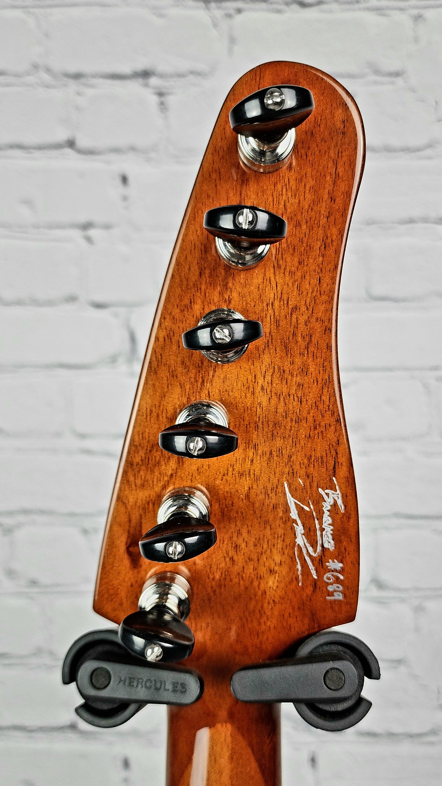 Kauer Guitars Banshee 6 String Electric Guitar Silverburst Flake Sparkle