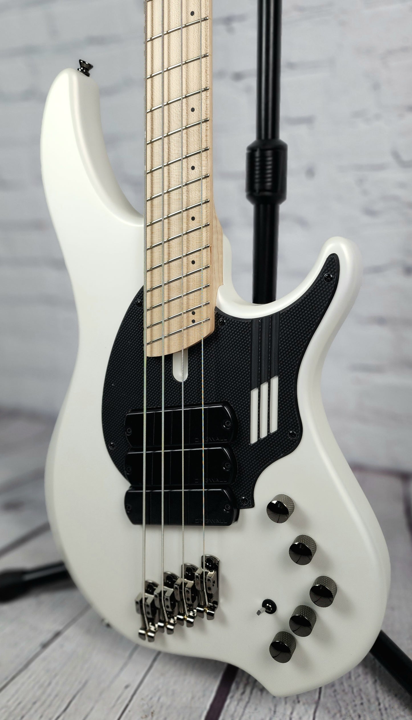 Dingwall NG3 4 String Nolly Bass Guitar Ducati White