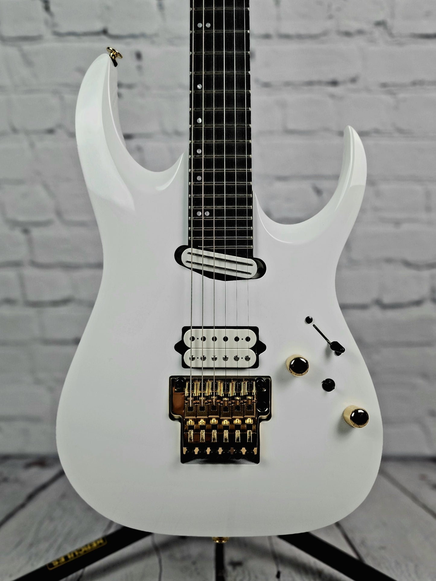 Ibanez Prestige RGA622XH WH 6 String Electric Guitar White