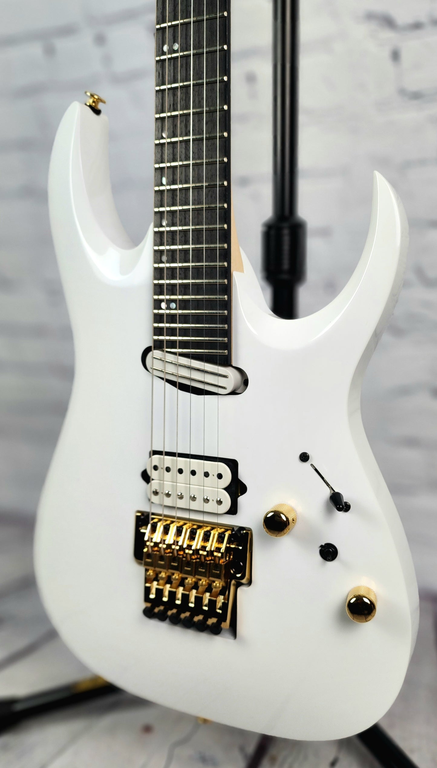 Ibanez Prestige RGA622XH WH 6 String Electric Guitar White