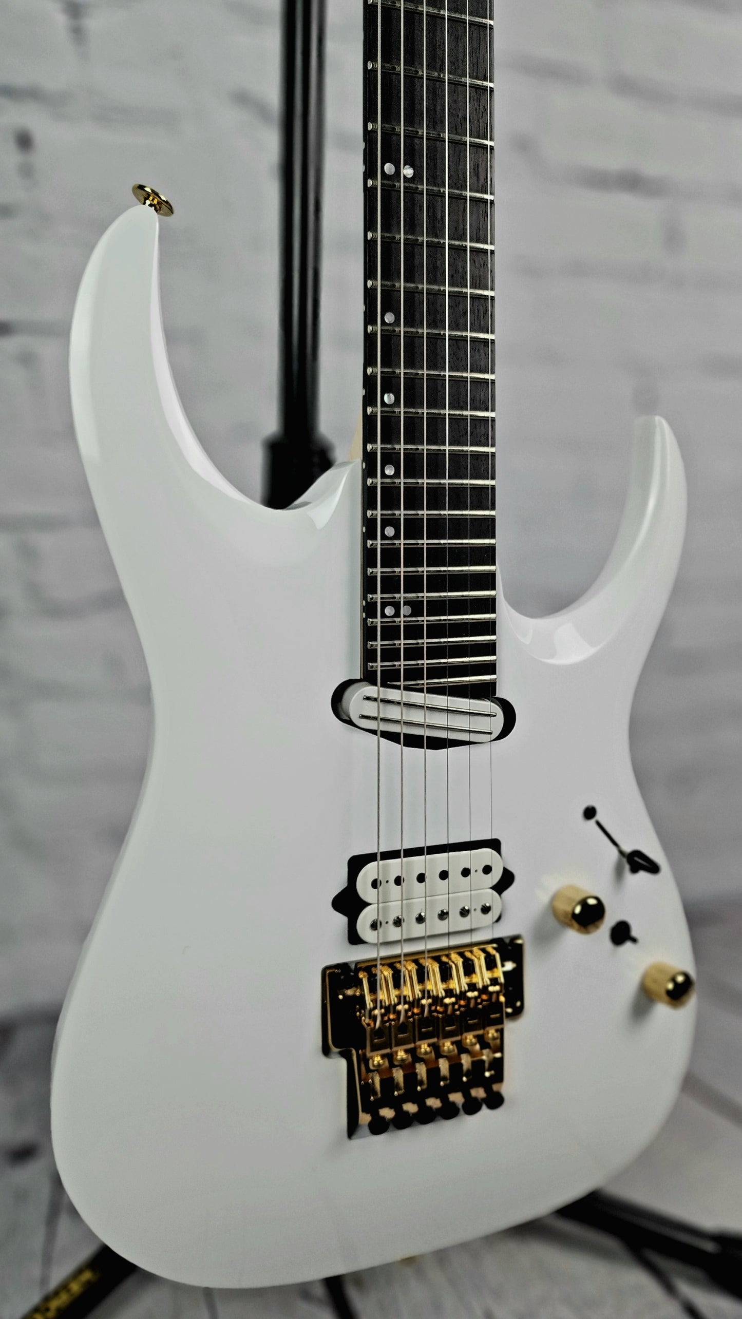 Ibanez Prestige RGA622XH WH 6 String Electric Guitar White