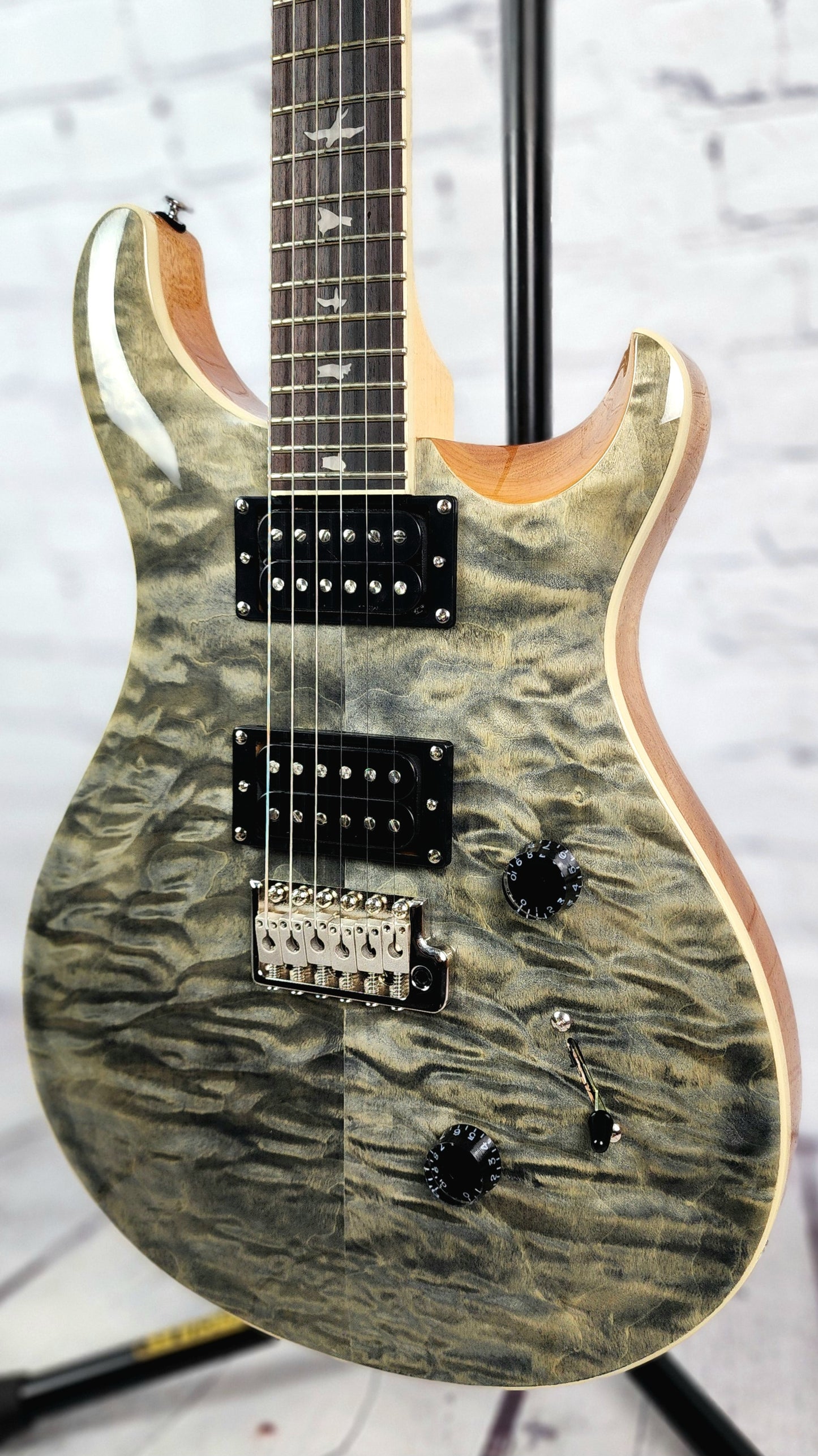 Paul Reed Smith PRS SE Custom 24 Quilt Electric Guitar Charcoal