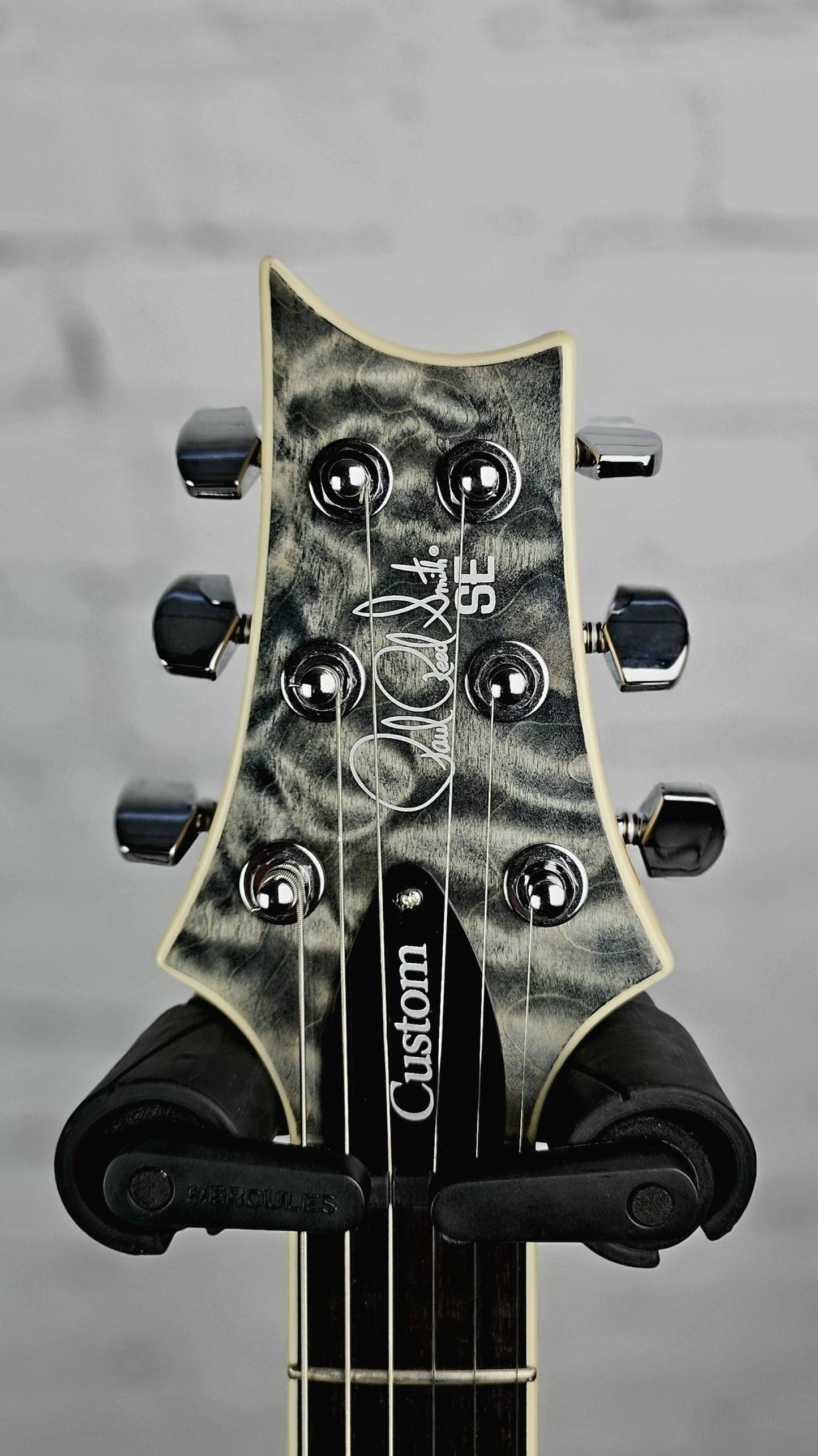 Paul Reed Smith PRS SE Custom 24 Quilt Electric Guitar Charcoal