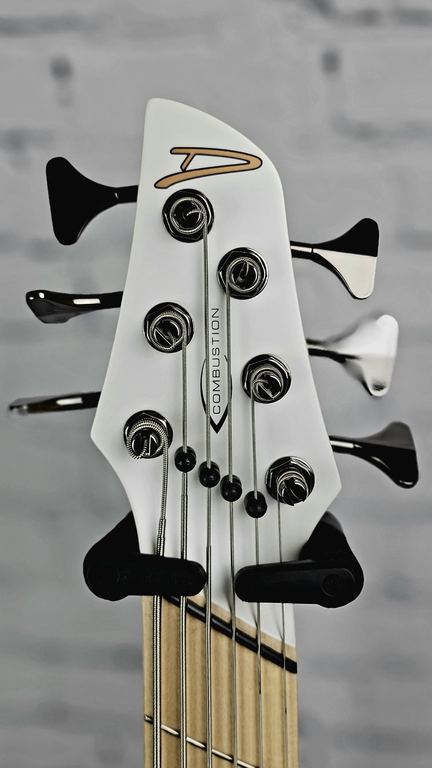 Dingwall NG3 6 String Nolly Bass Guitar Ducati White