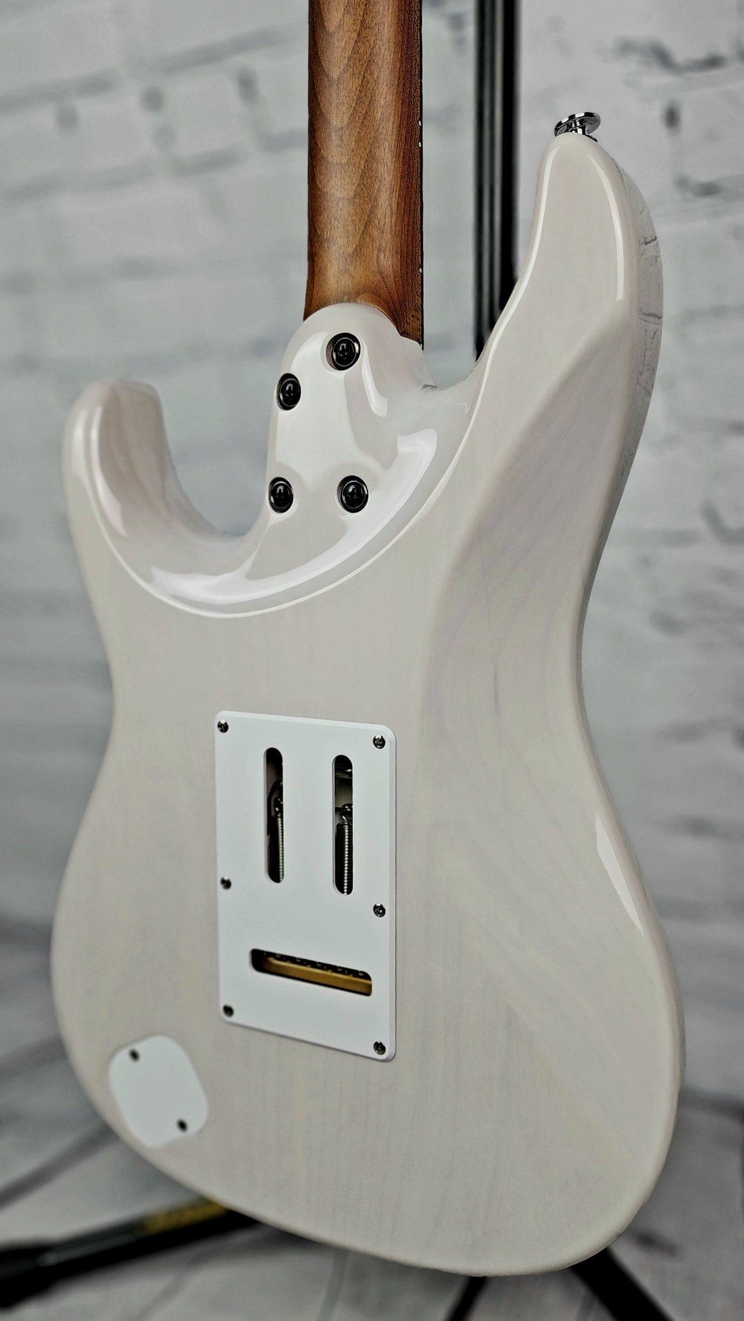 Ibanez Prestige AZ2204N AWD 6 String Electric Guitar Antique White Blonde