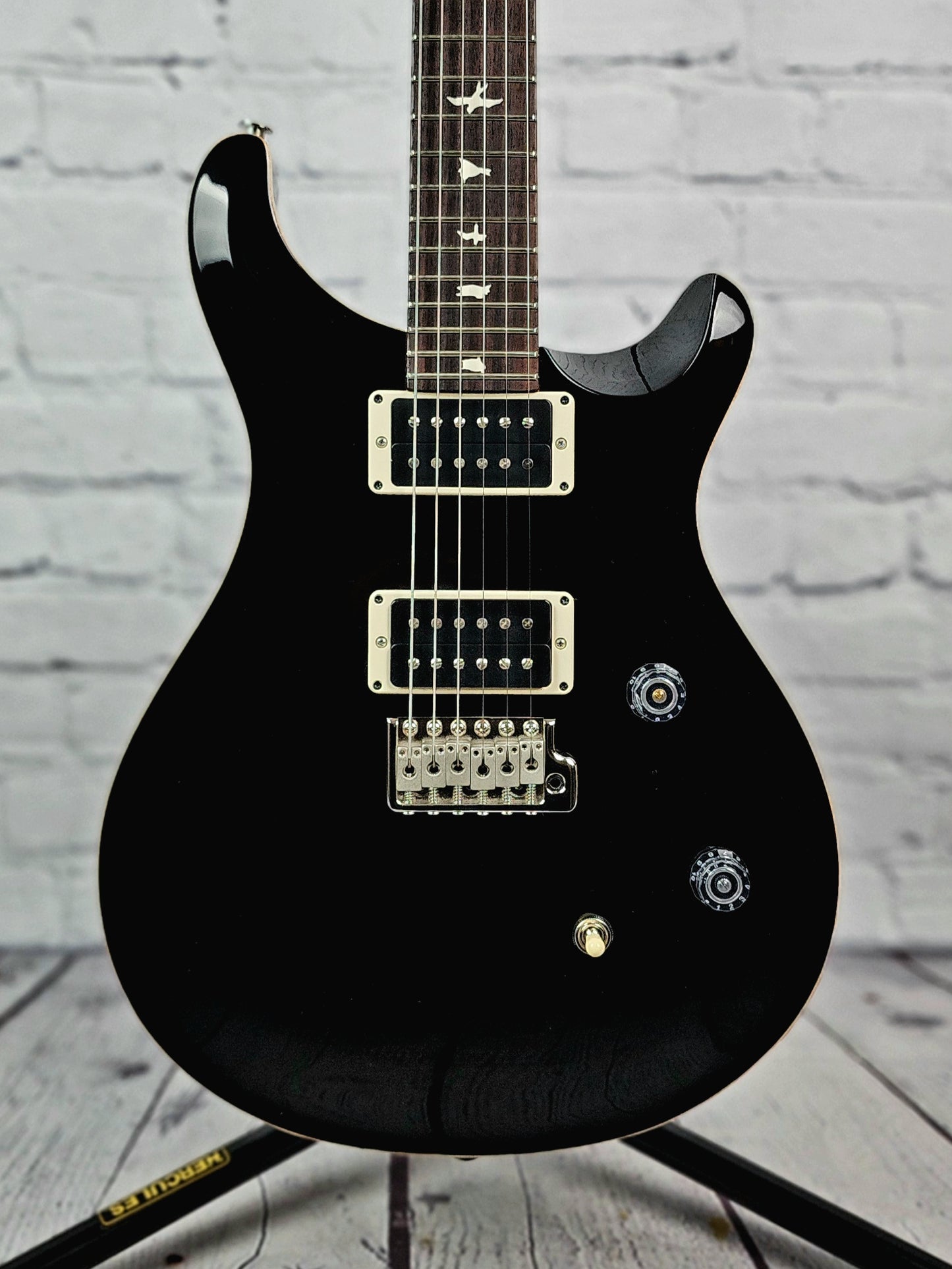 Paul Reed Smith PRS CE24 Bolt-On Electric Guitar Gloss Black