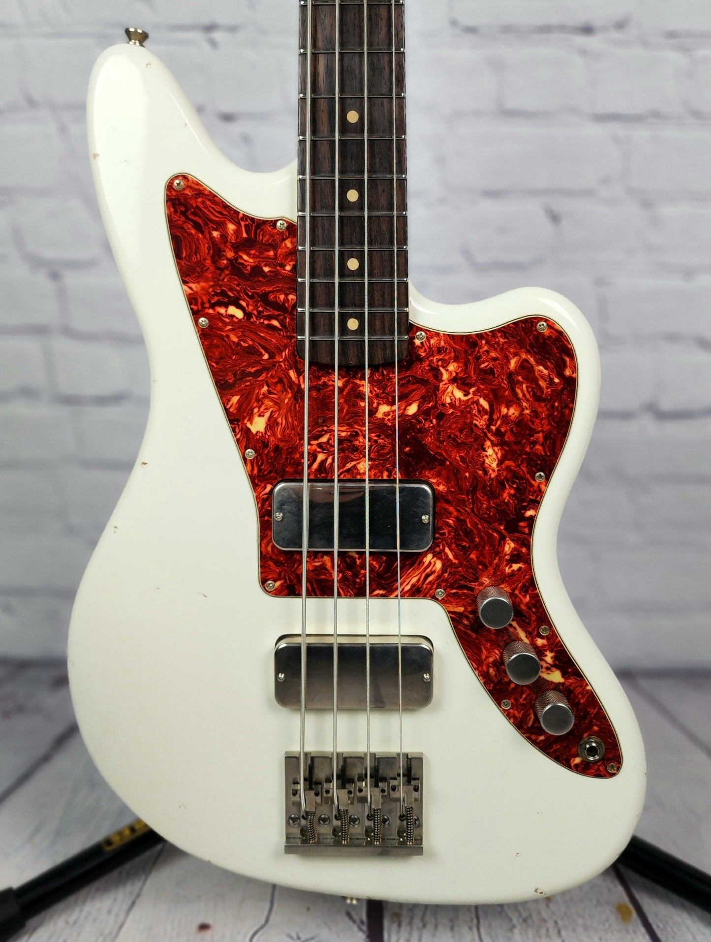 Fano Guitars JM4 Oltre 4 String Bass Guitar Light Distress Olympic White