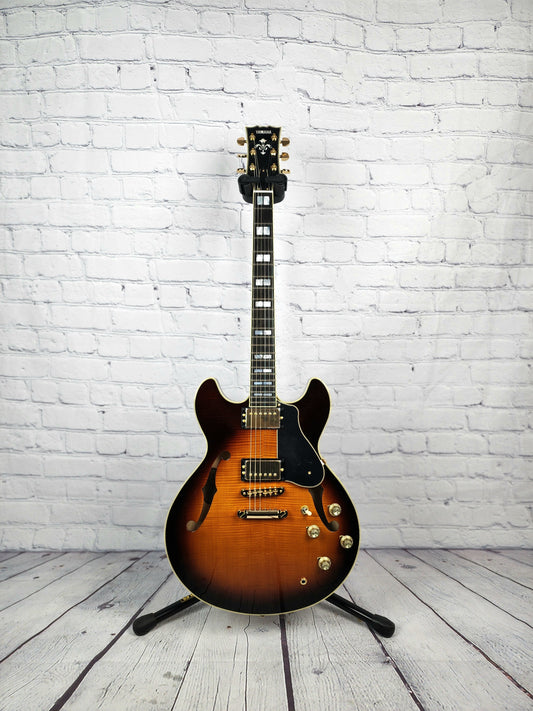 Yamaha SA2200 BS Japan Crafted Semi-Hollow Electric Guitar Brown Sunburst