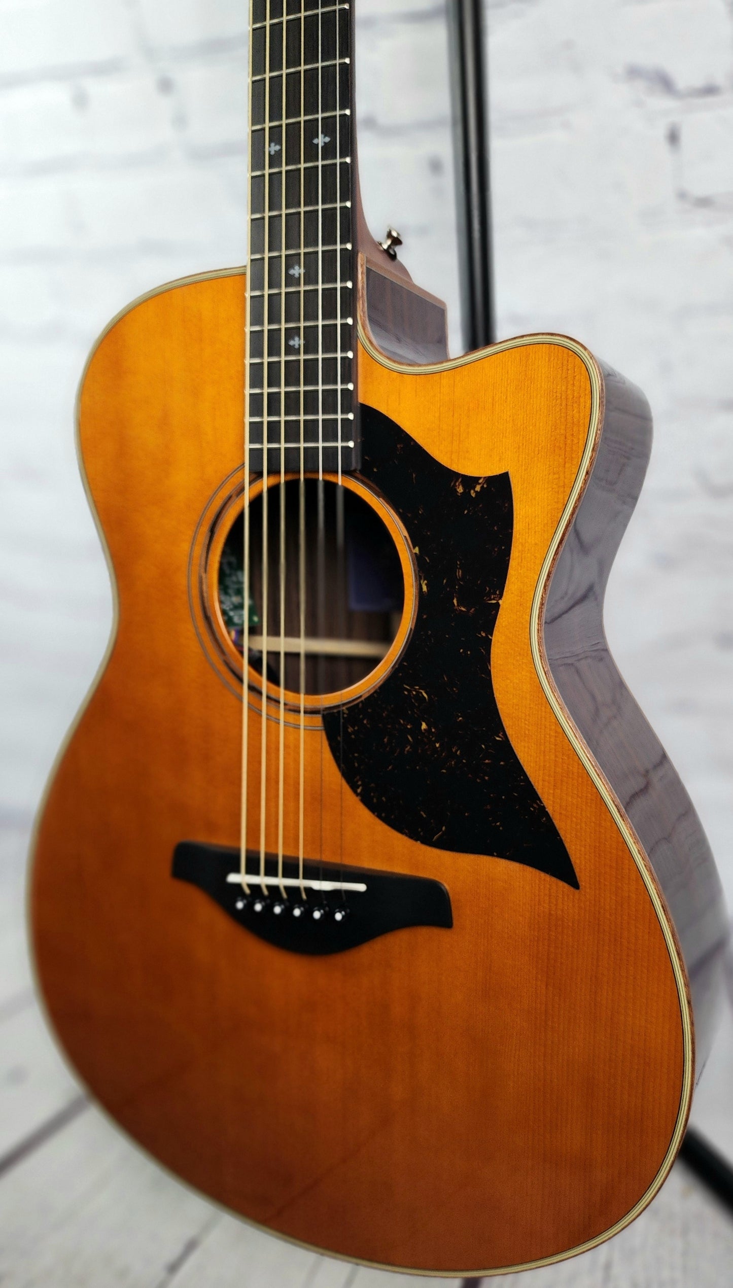 Yamaha AC5R ARE VN Acoustic Guitar Rosewood Vintage Natural