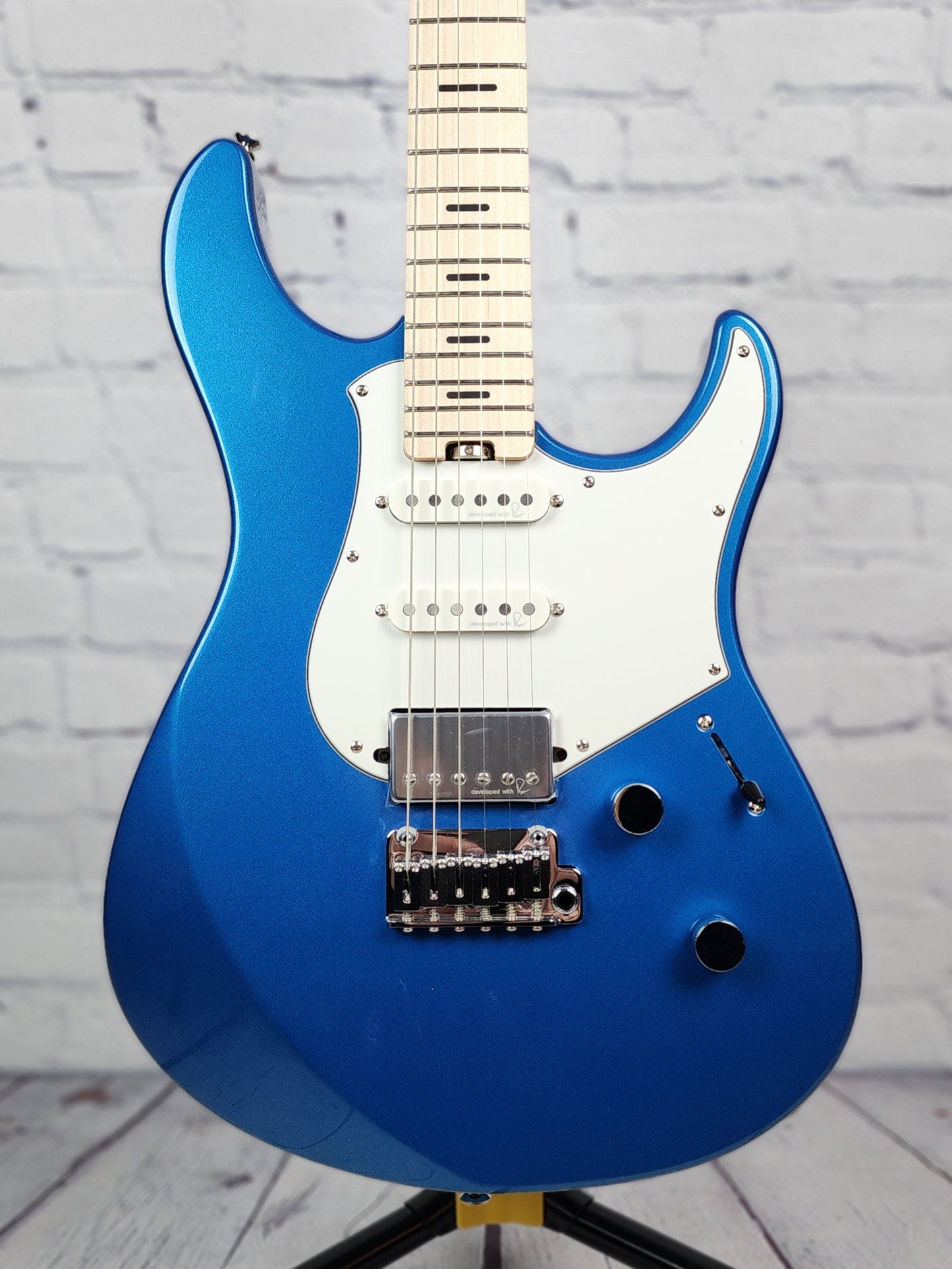 Yamaha Pacifica Standard Plus PACS+12M SB Electric Guitar Maple Sparkle Blue