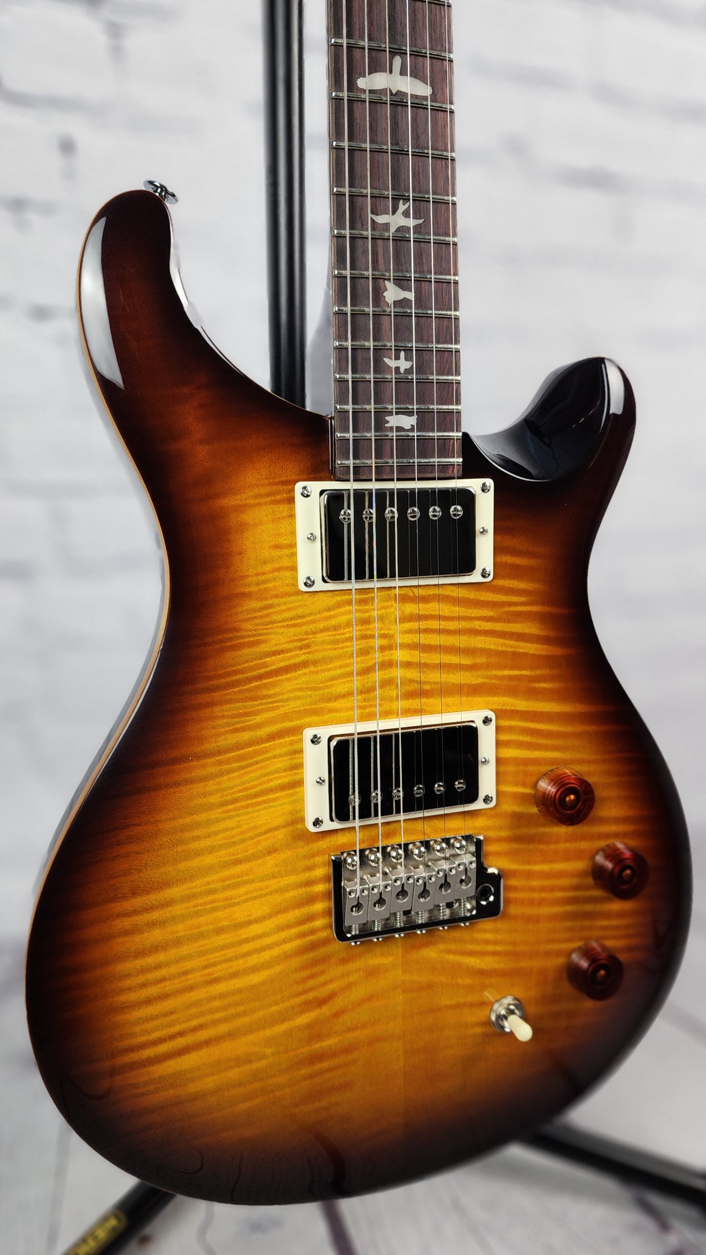 Paul Reed Smith PRS SE DGT 6 String Electric Guitar McCarty Tobacco Burst
