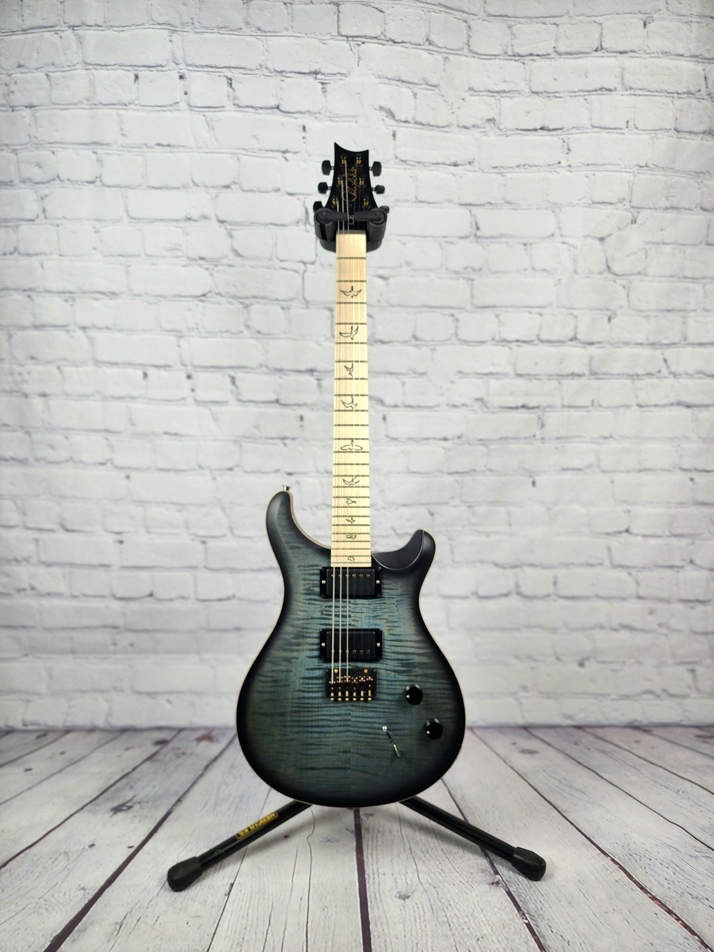 Paul Reed Smith PRS Dustie Waring Limited Edition CE24 Hardtail Electric Guitar Faded Blue Smokeburst