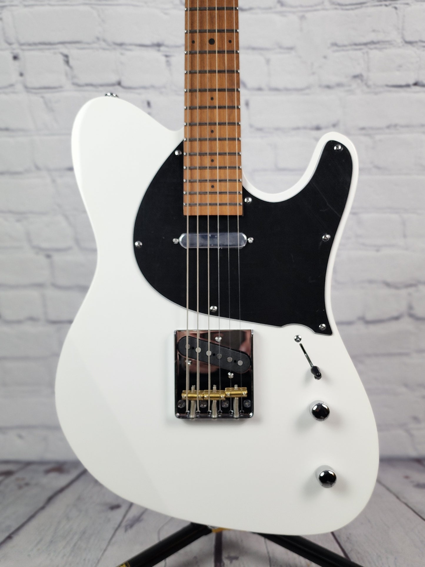 Balaguer Standard Thicket SS 6 String Electric Guitar Gloss White