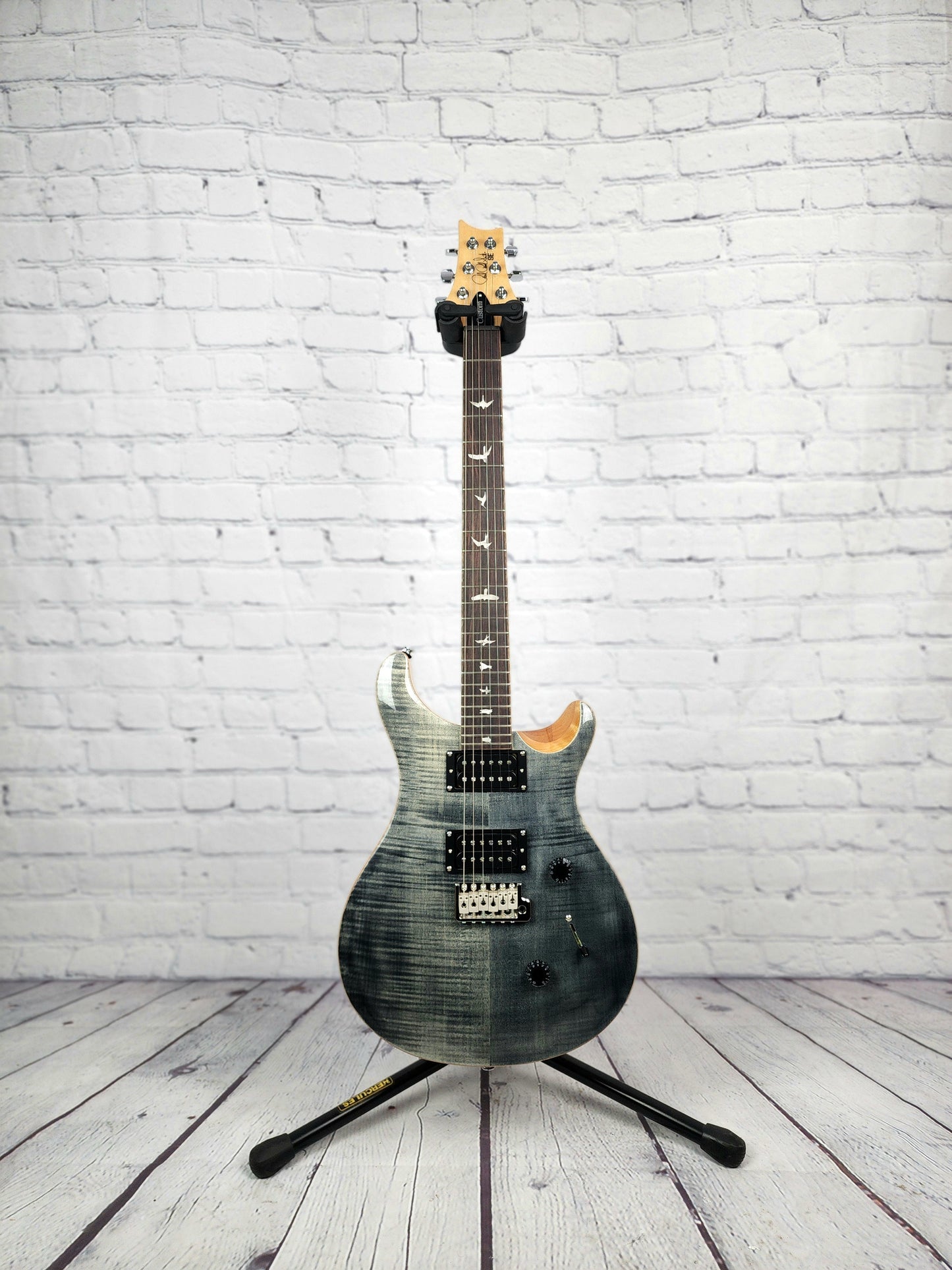 Paul Reed Smith PRS SE Custom 24 Electric Guitar Charcoal