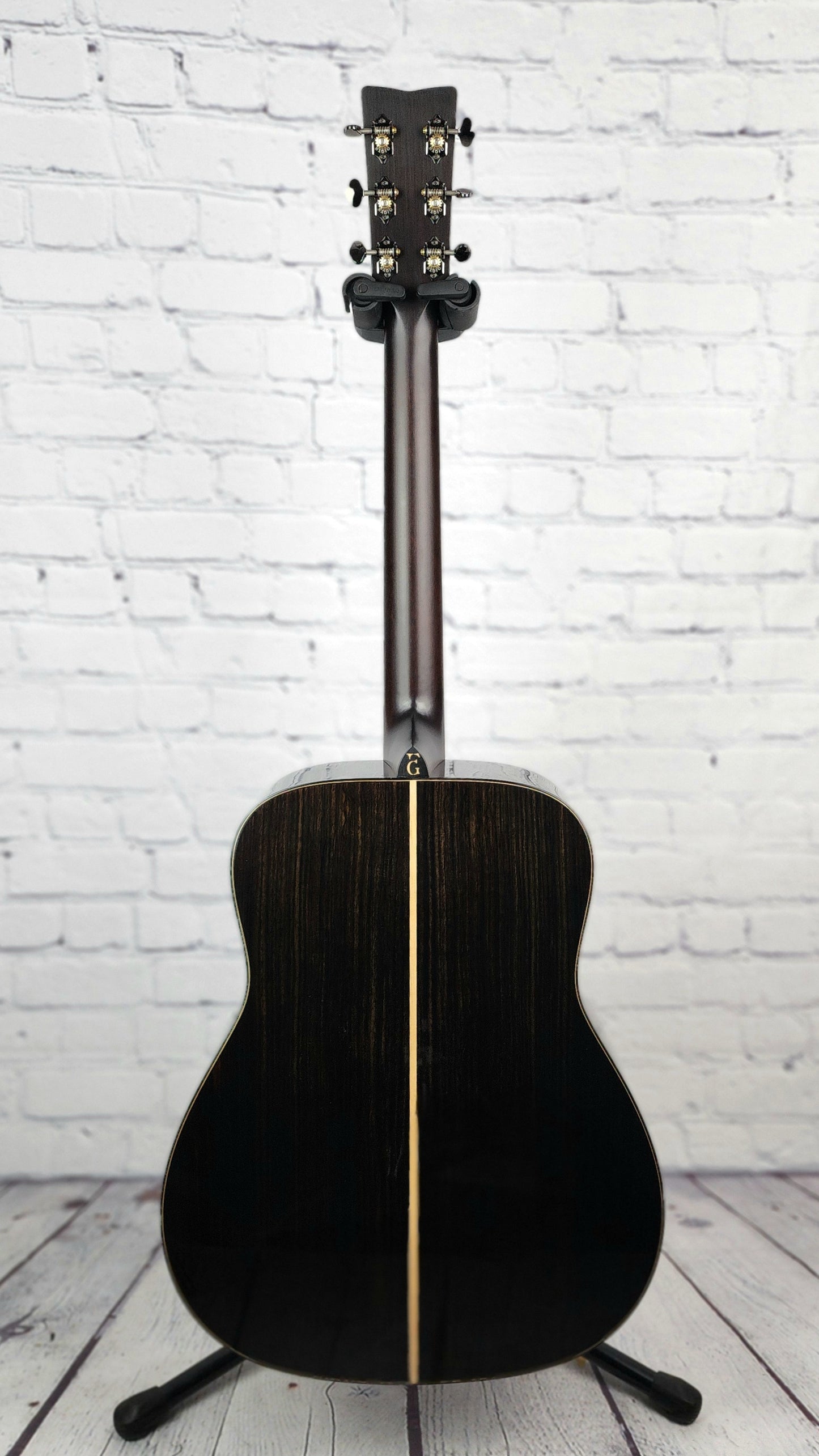 Yamaha Guitars FG9 Rosewood Dreadnaught Acoustic Guitar Natural Adirondack Spruce