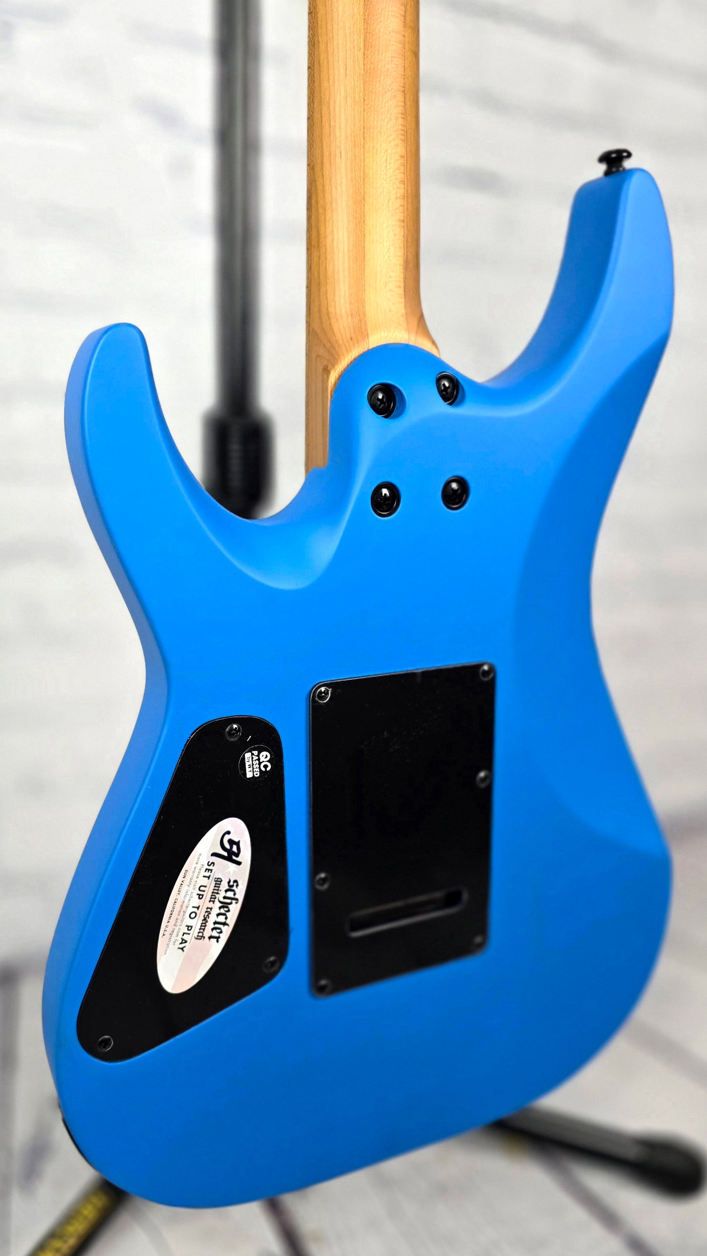 Schecter Aaron Marshall AM-6 Tremolo Electric Guitar Satin Royal Sapphire