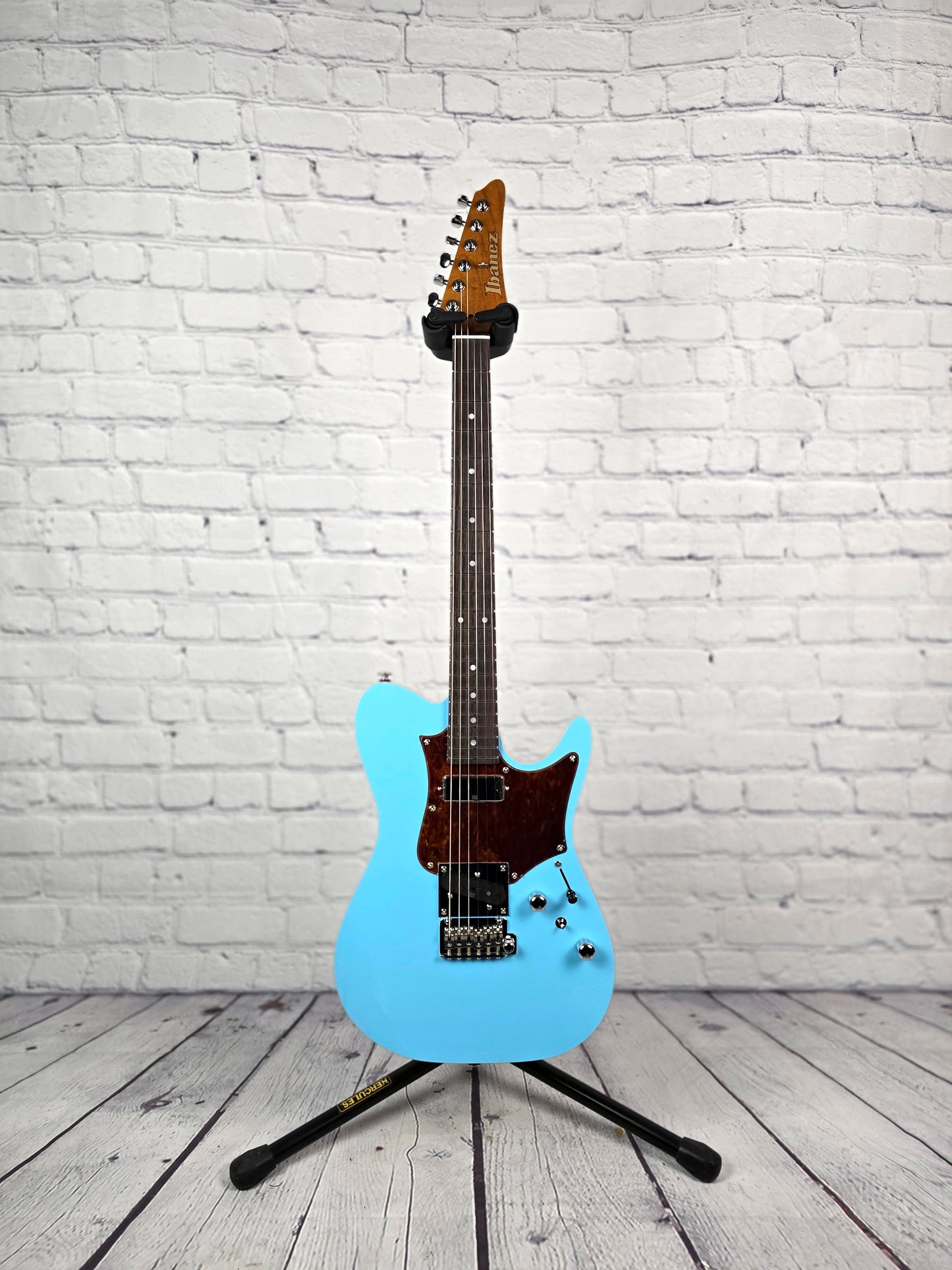 Ibanez TQMS1 CTB Tom Quayle Signature Electric Guitar Celeste Blue