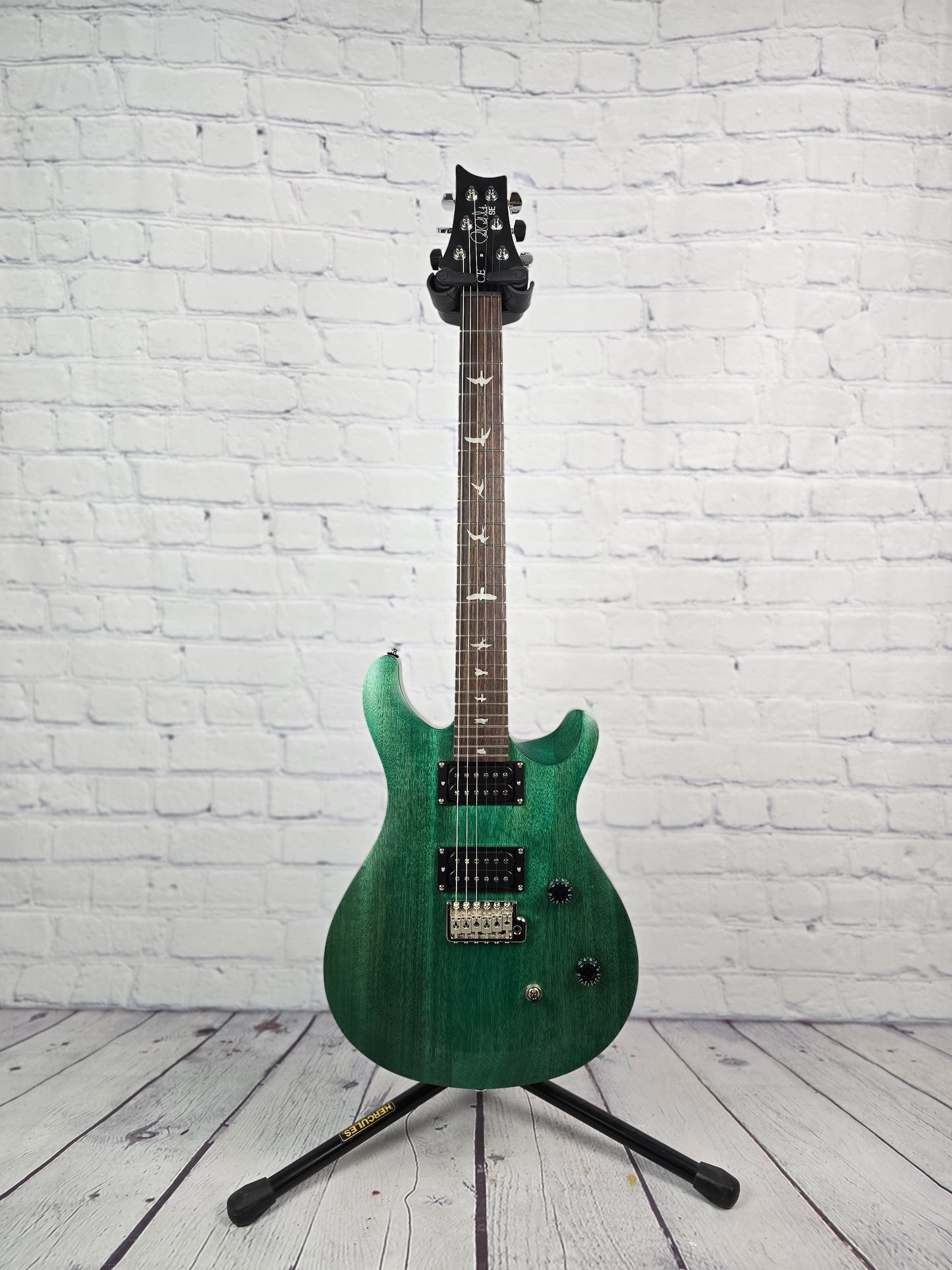 Paul Reed Smith PRS SE CE24 Satin 6 String Electric Guitar Turquoise