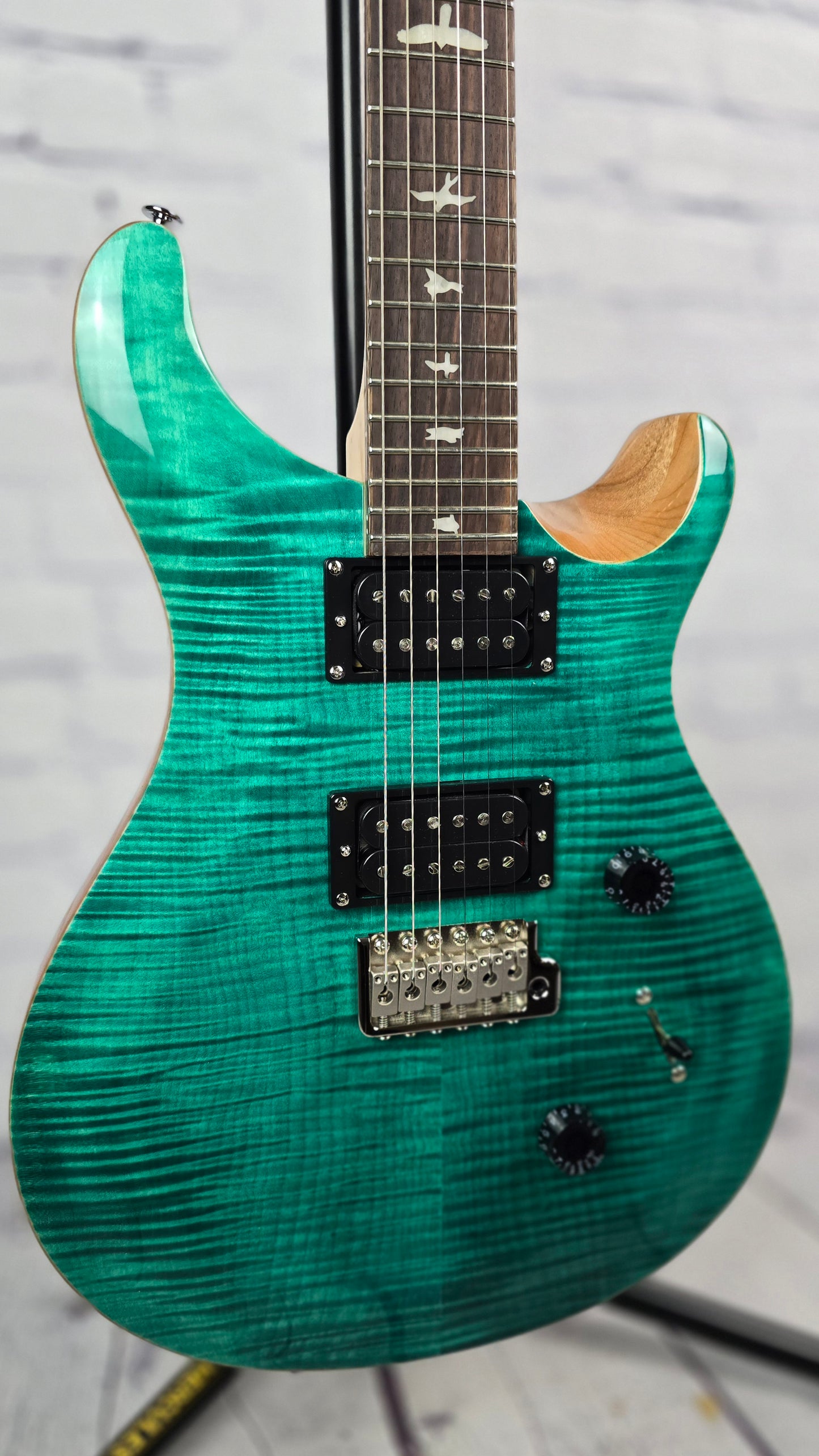 Paul Reed Smith PRS SE Custom 24 6 String Electric Guitar Turquoise