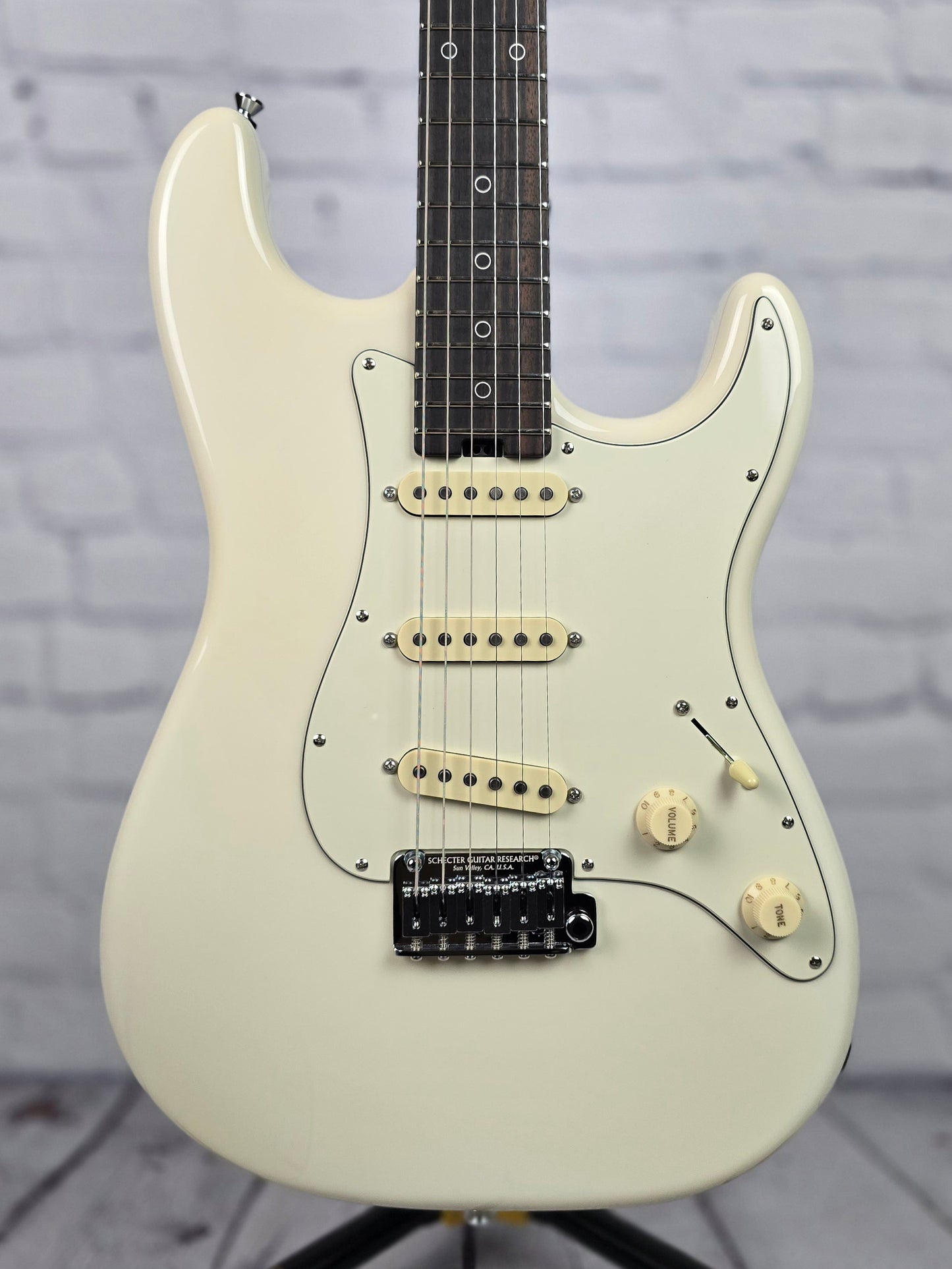 Schecter USA Nick Johnston Traditional Signature 6 String Electric Guitar Atomic White